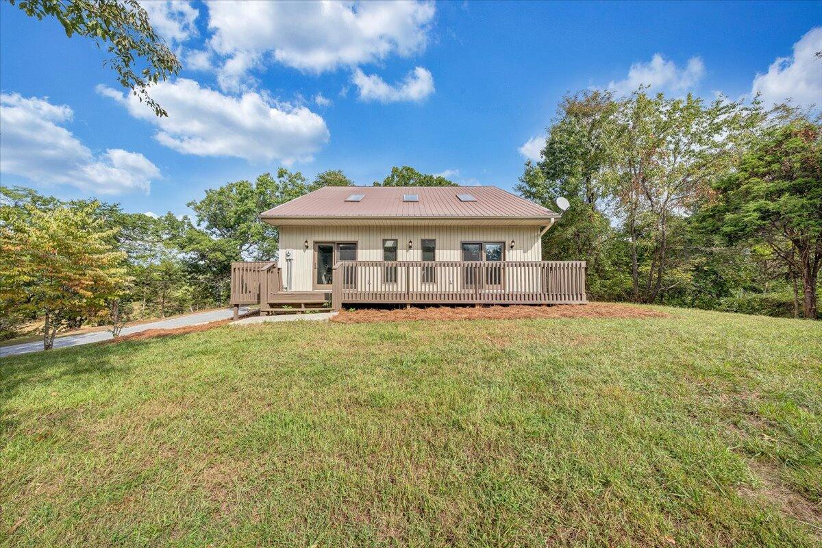 130 Angel DR