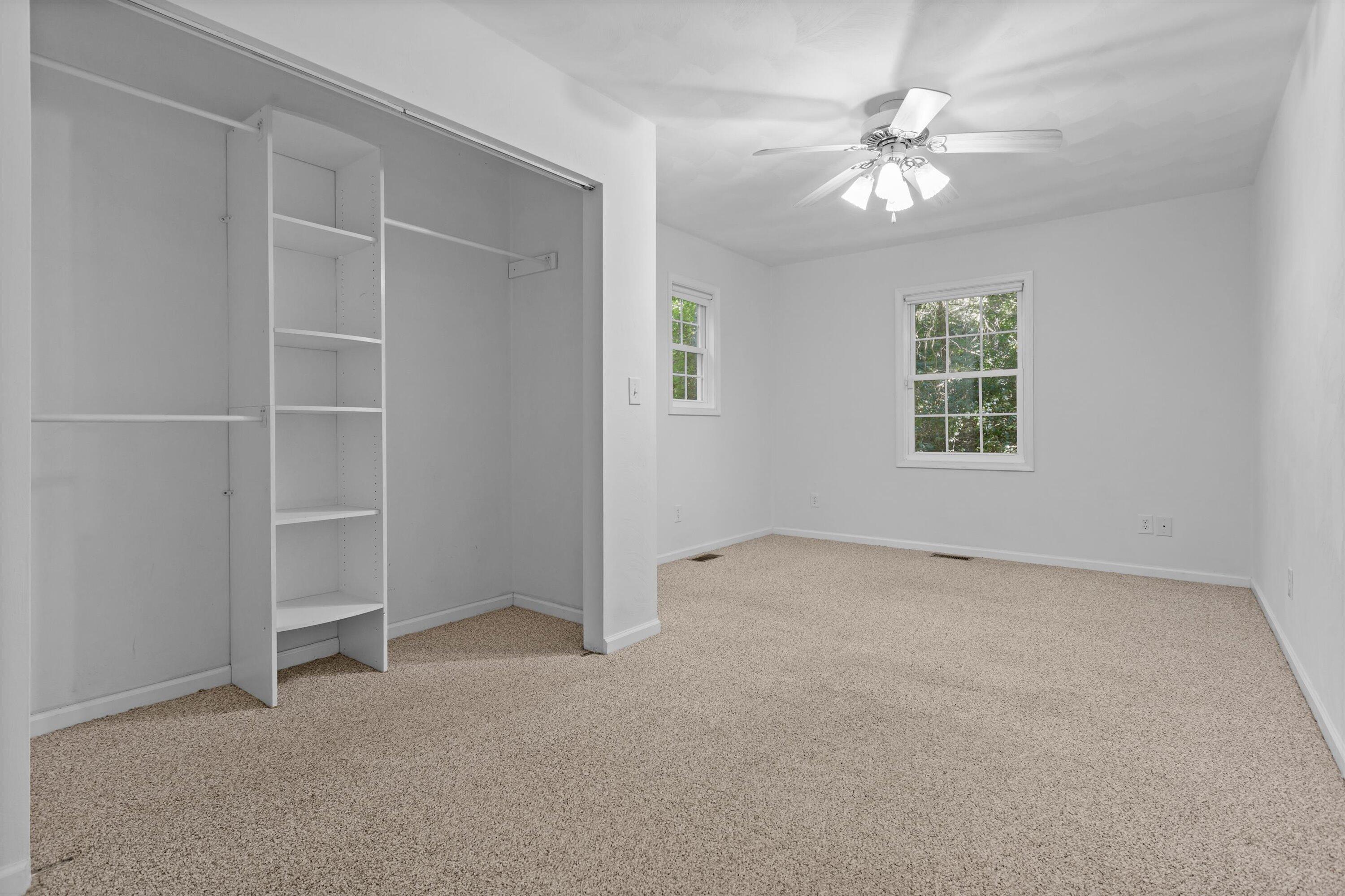 1115 Skyview RD