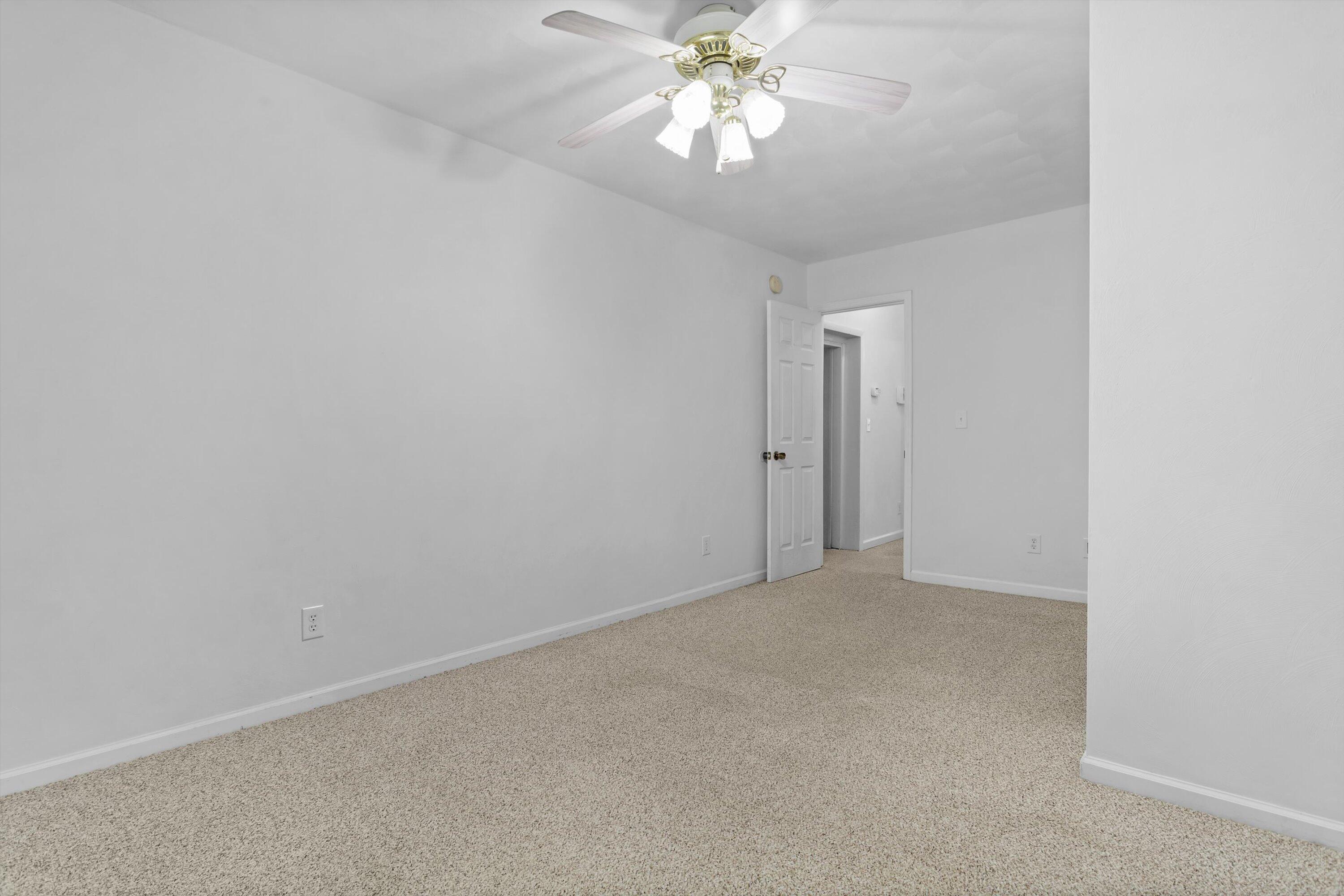 1115 Skyview RD
