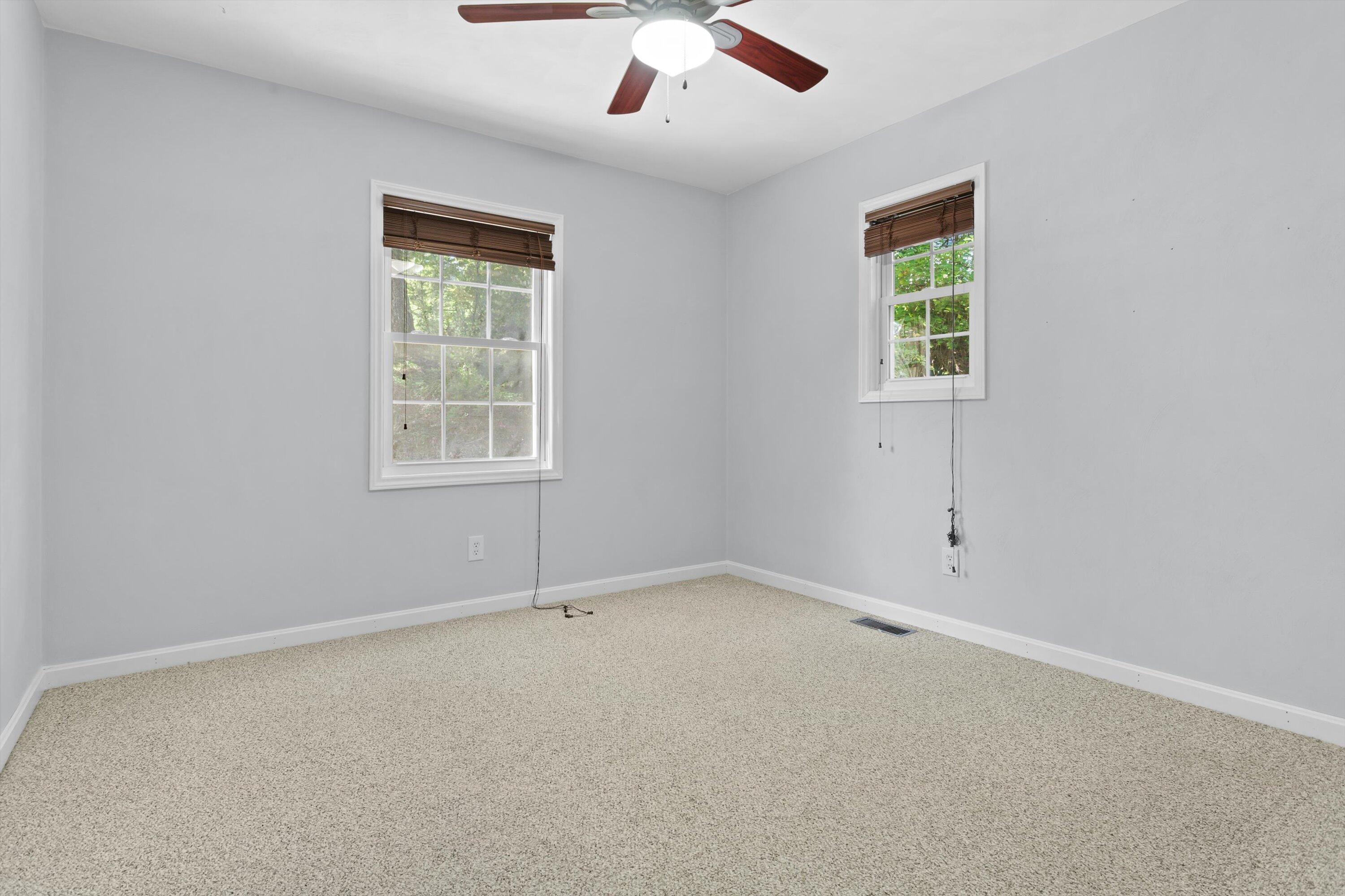 1115 Skyview RD
