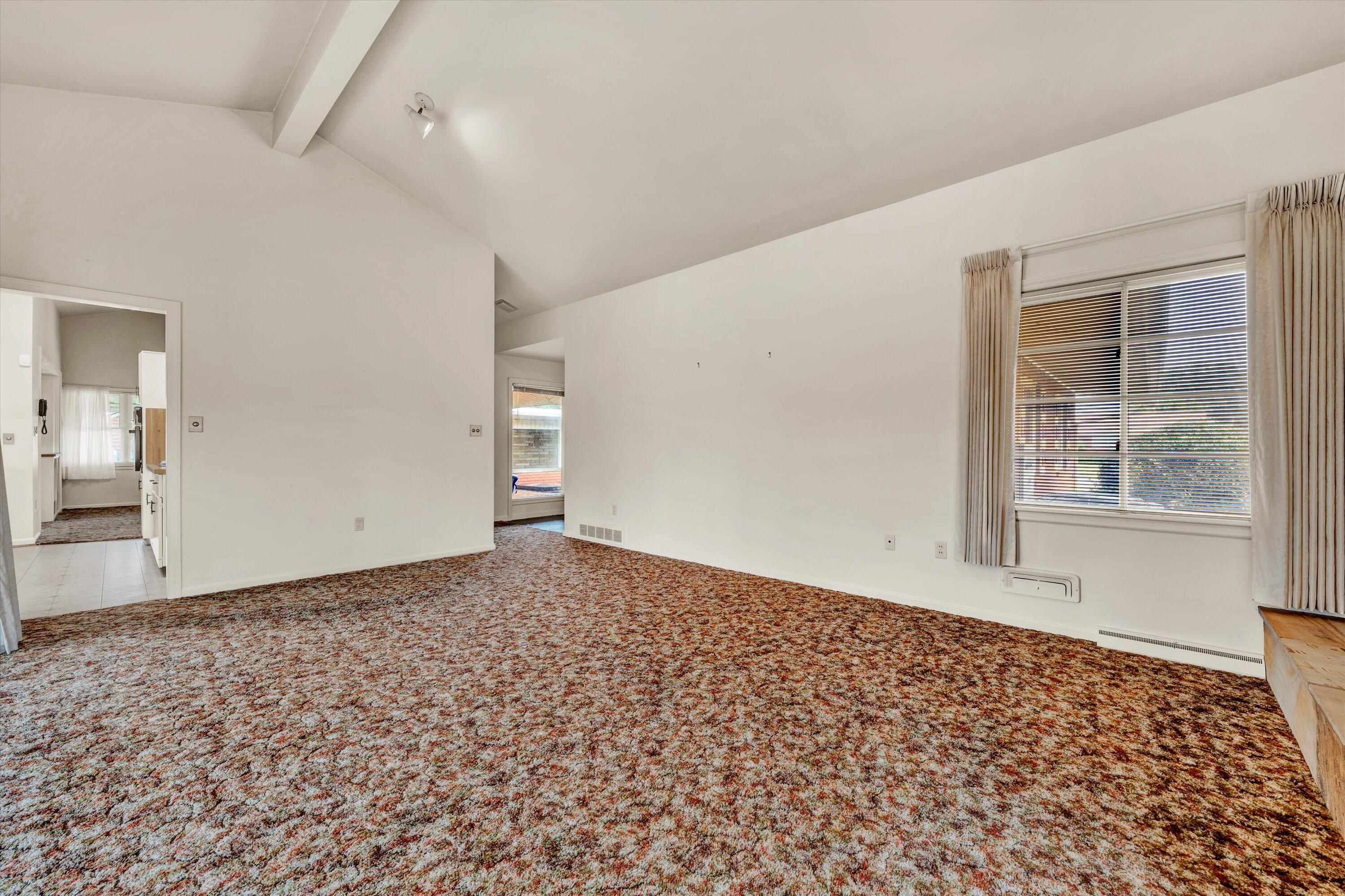 448 Cameron DR