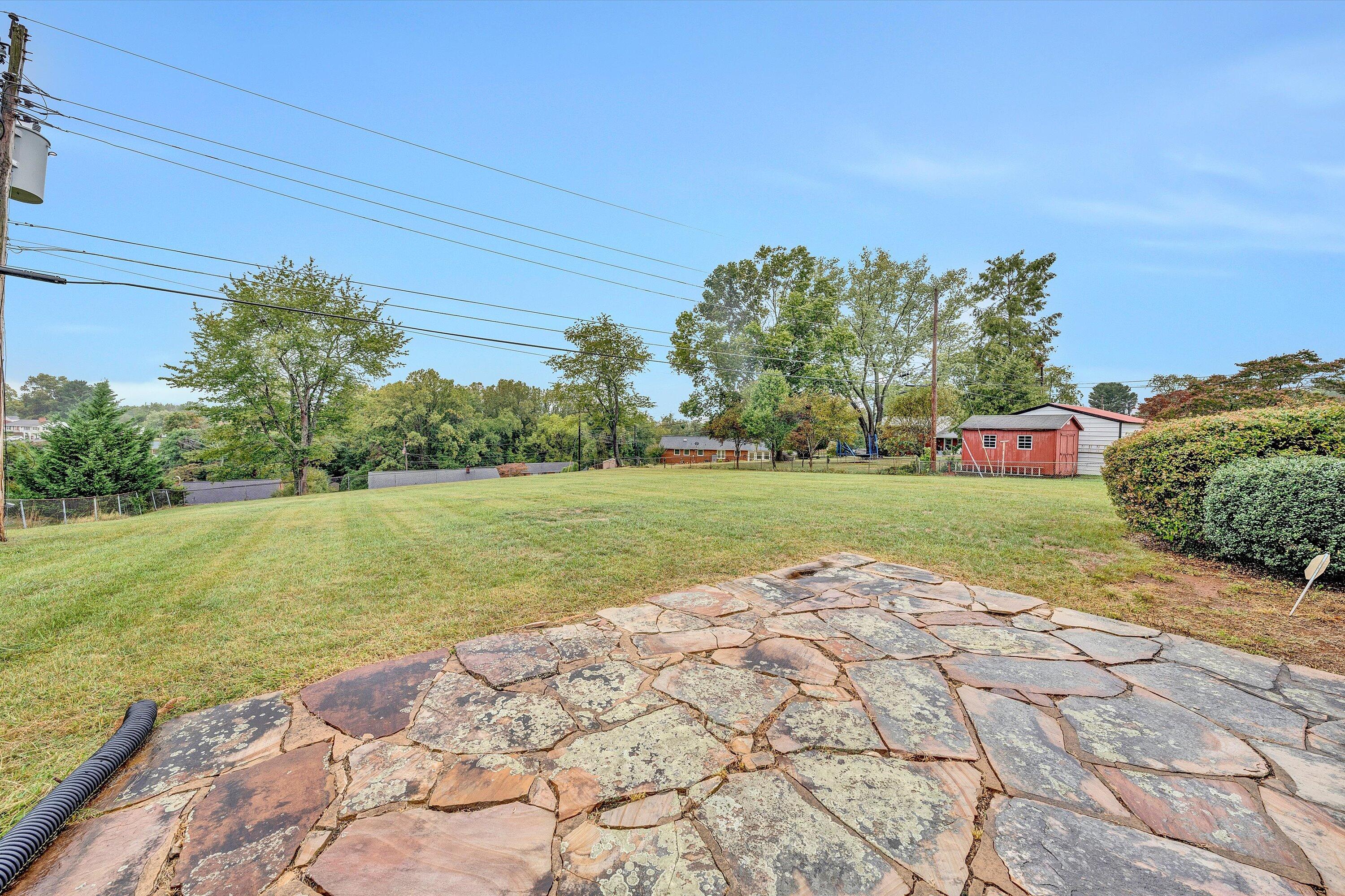 448 Cameron DR