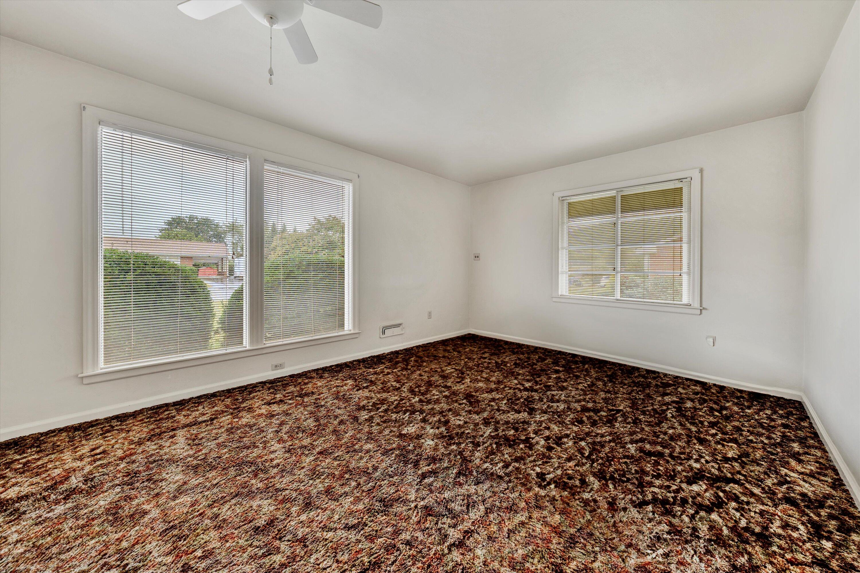 448 Cameron DR
