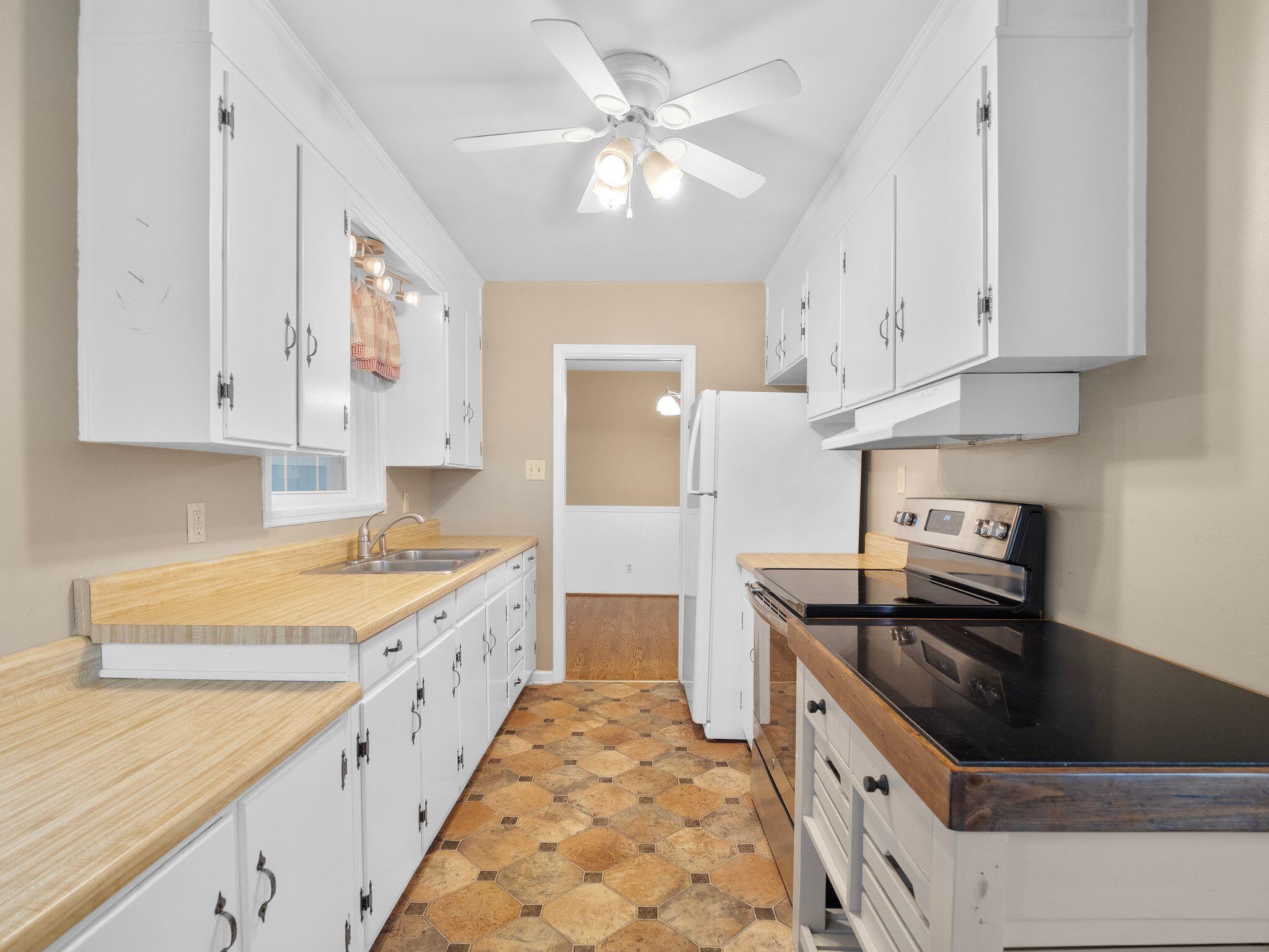 4432 Kirkwood CIR