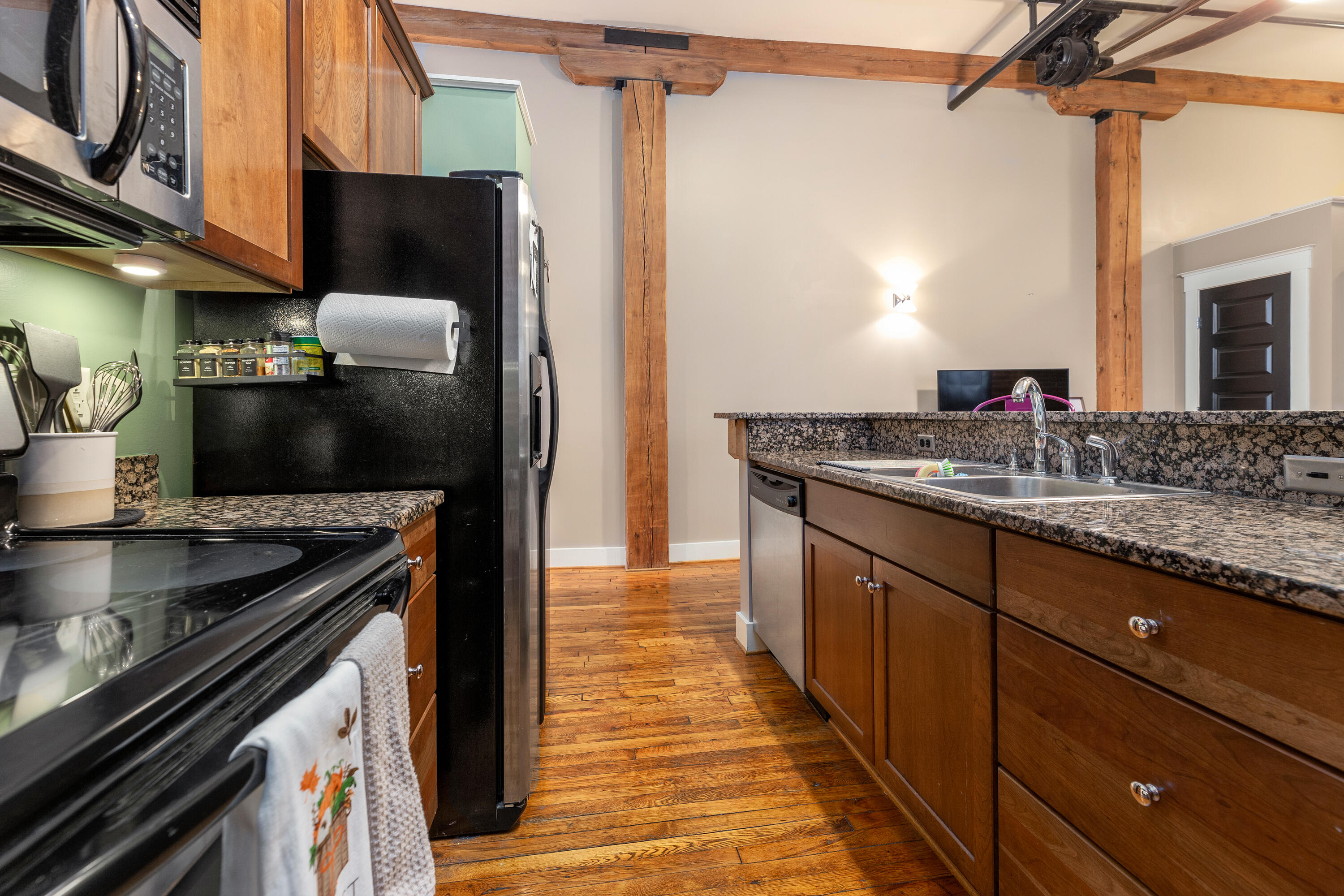 324 Salem AVE SW Unit: 203