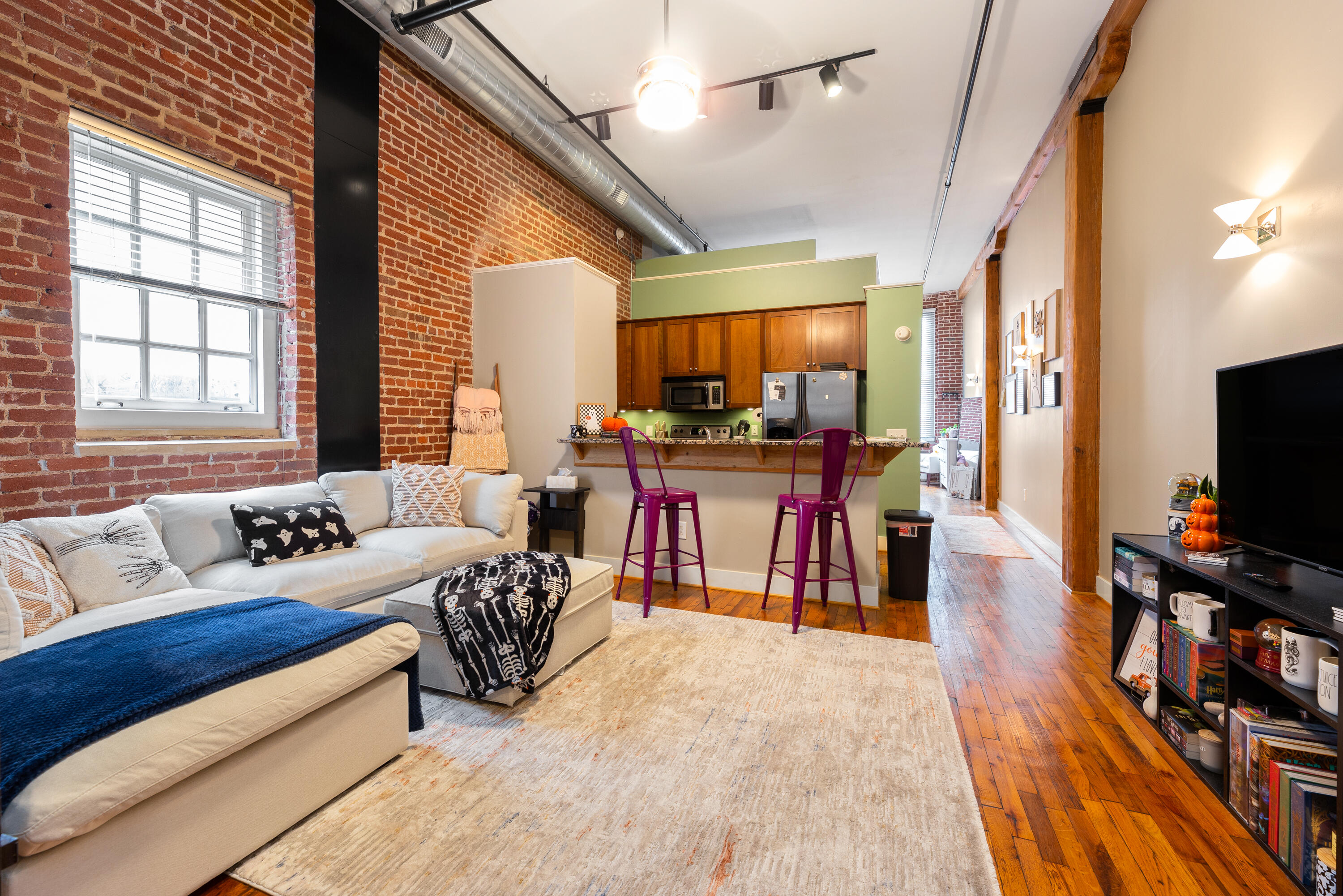 324 Salem AVE SW Unit: 203