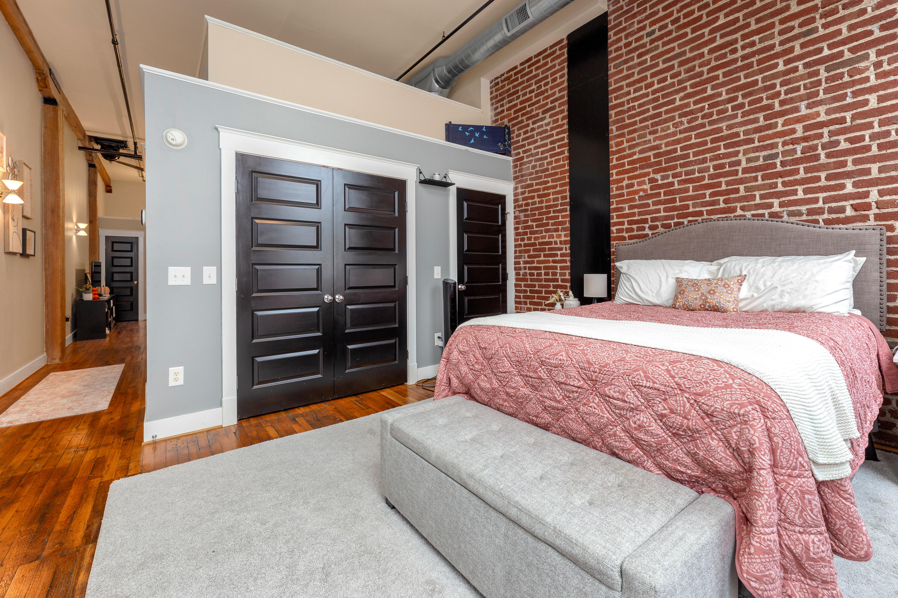 324 Salem AVE SW Unit: 203