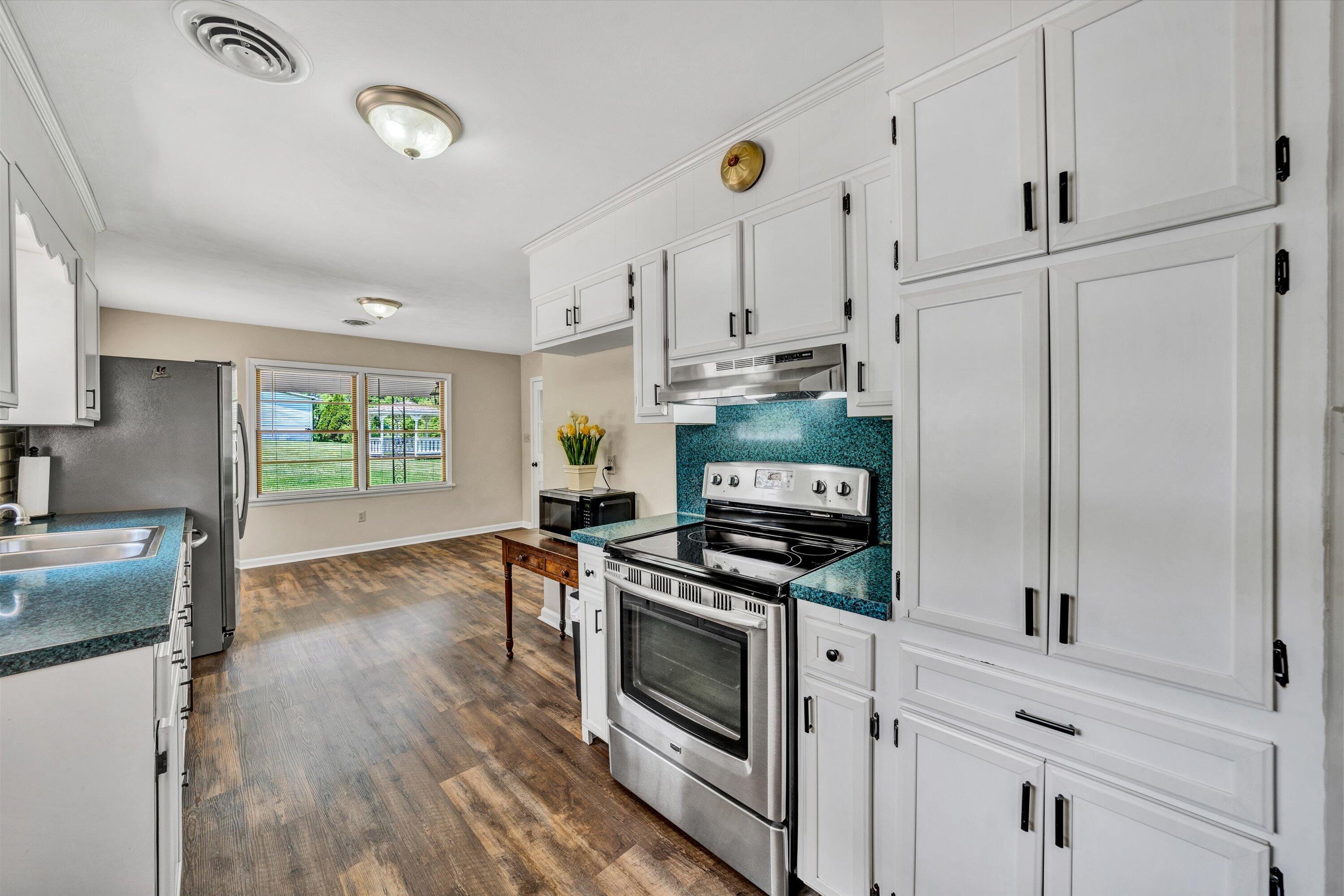 6026 Twine Hollow RD