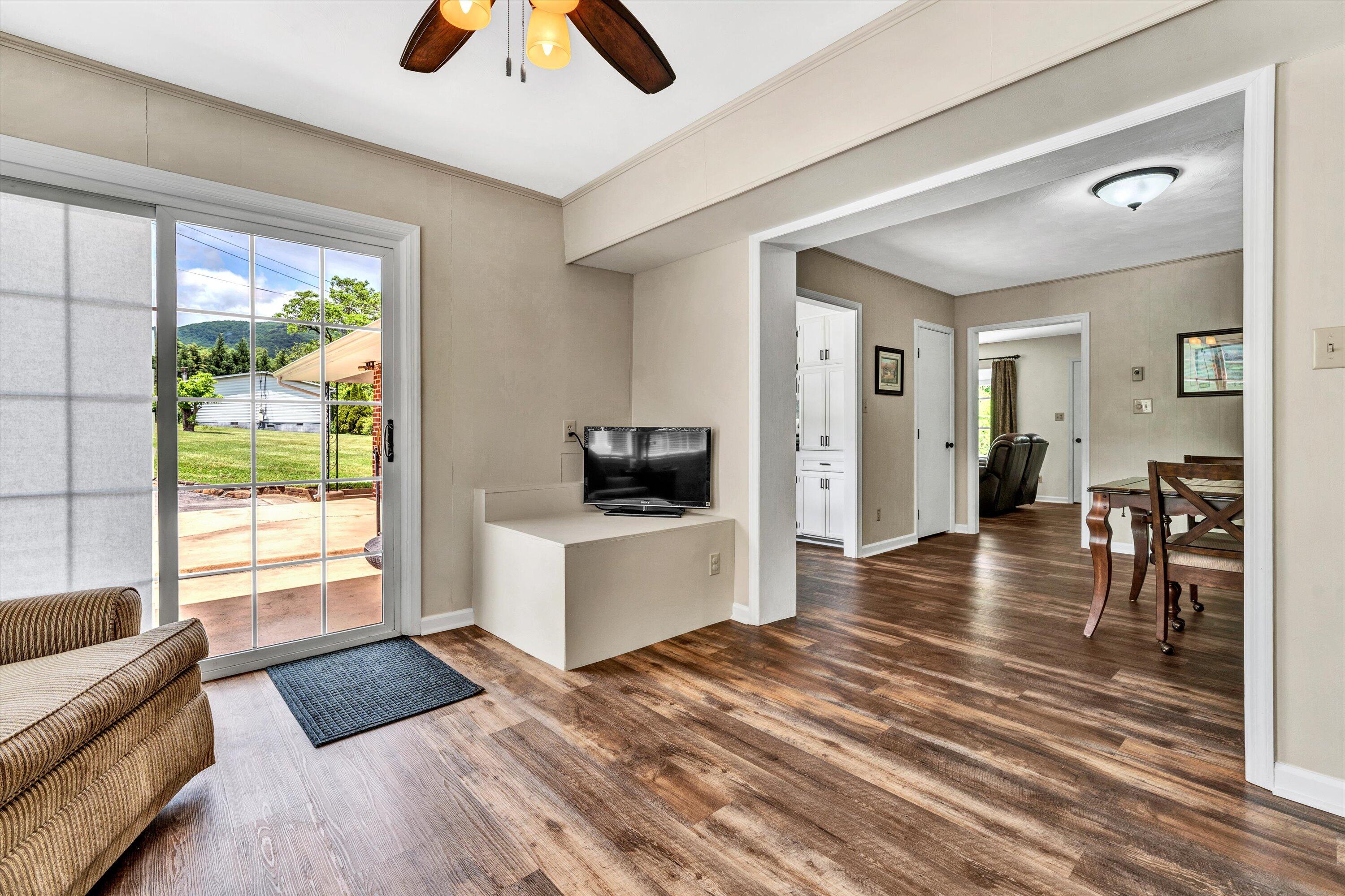 6026 Twine Hollow RD