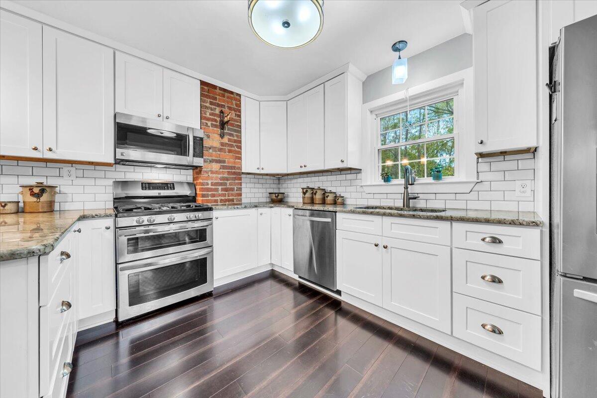 2910 Carvins Cove RD