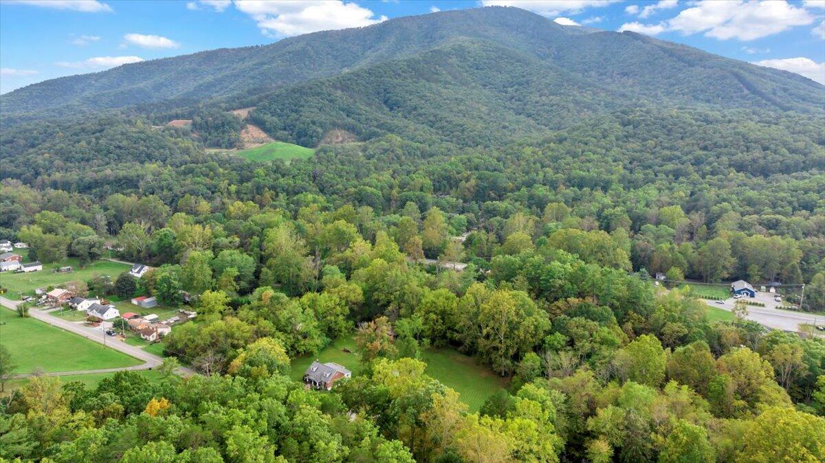 2910 Carvins Cove RD