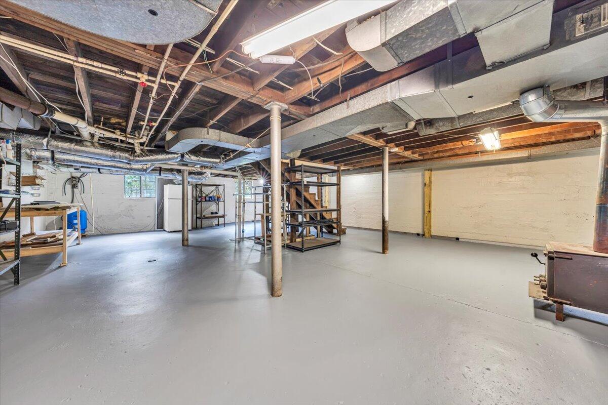 2910 Carvins Cove RD