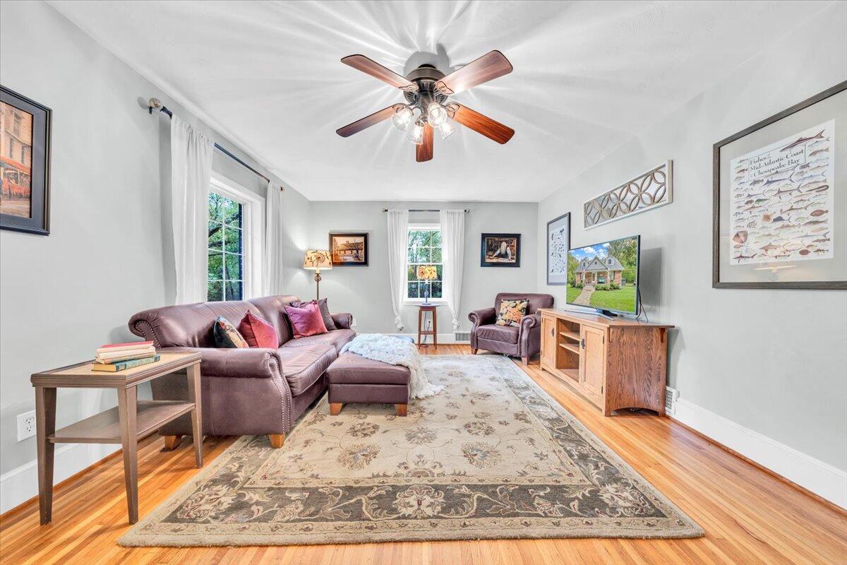 2910 Carvins Cove RD