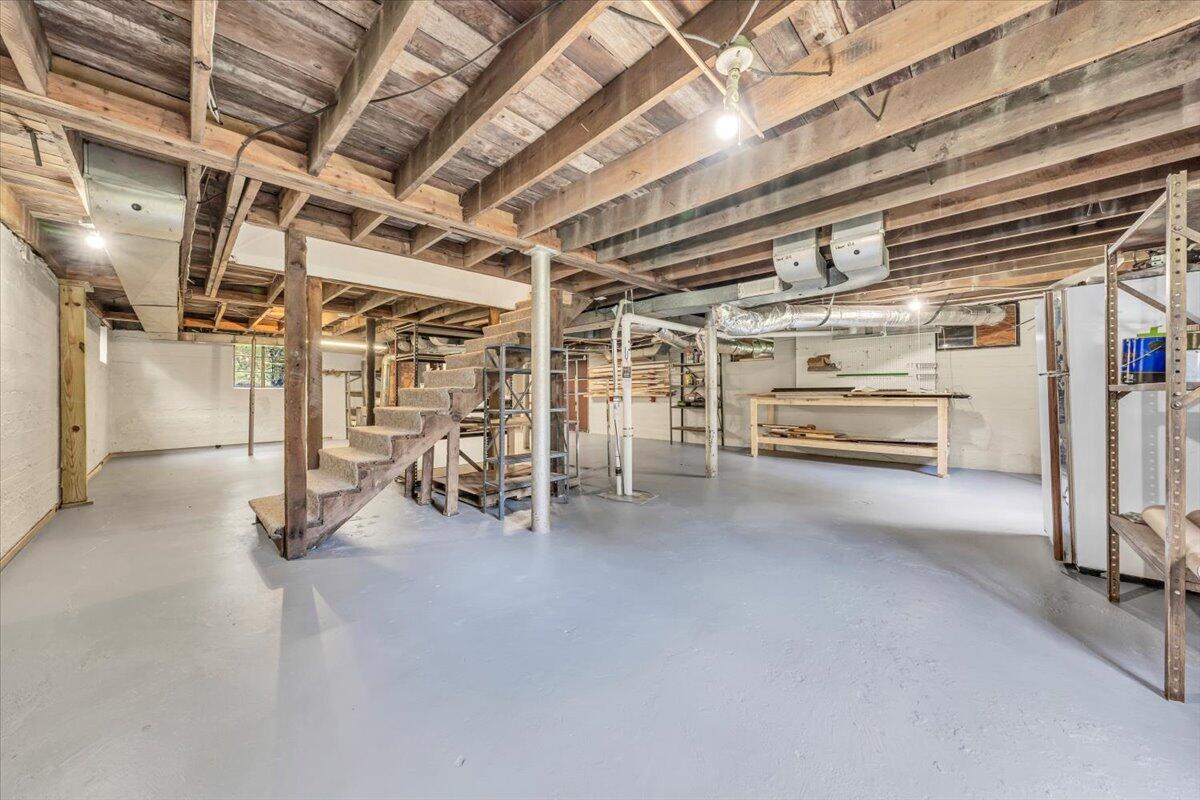 2910 Carvins Cove RD