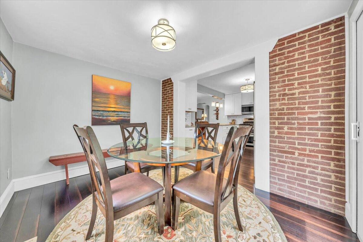 2910 Carvins Cove RD