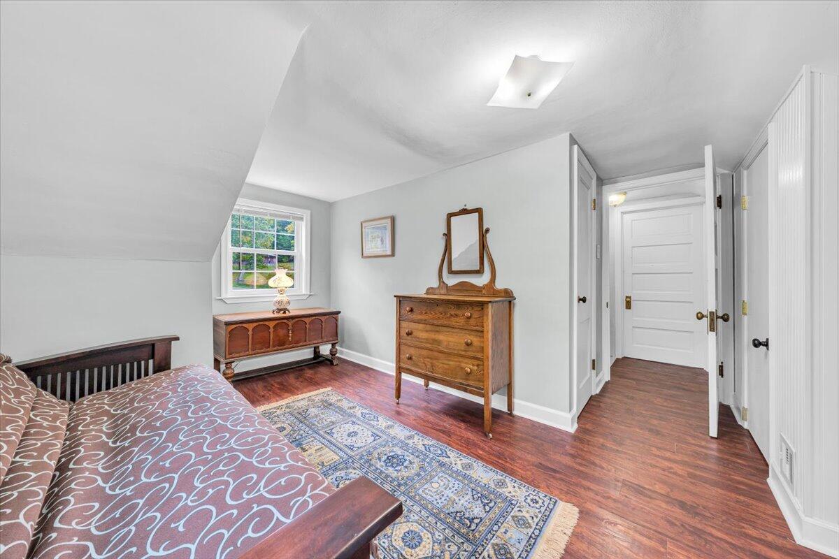 2910 Carvins Cove RD