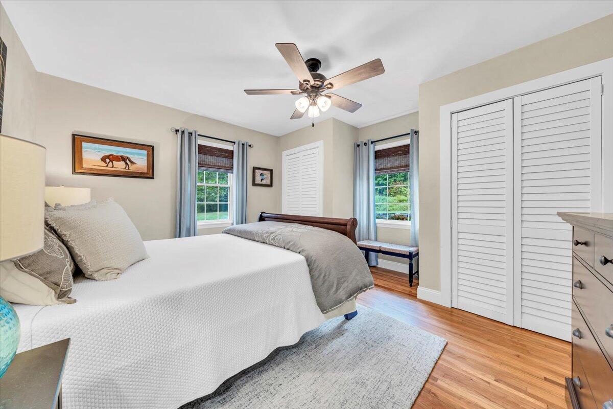 2910 Carvins Cove RD