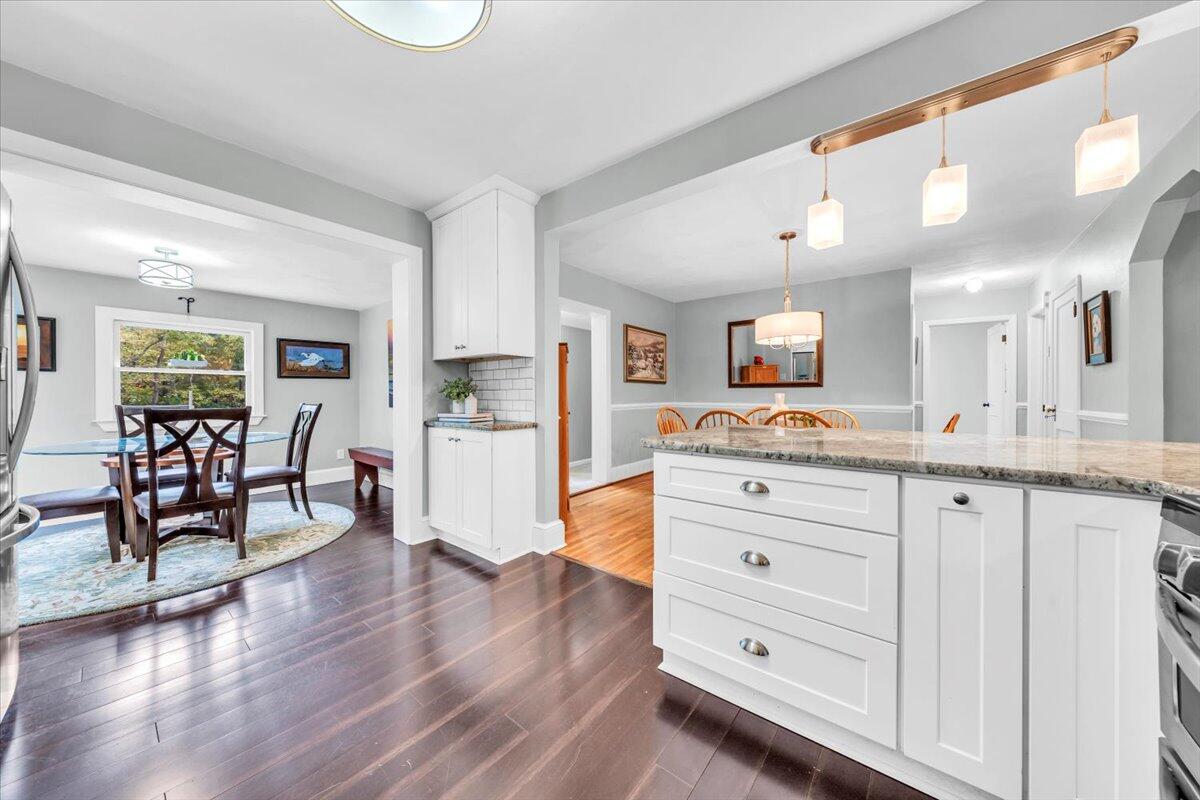 2910 Carvins Cove RD