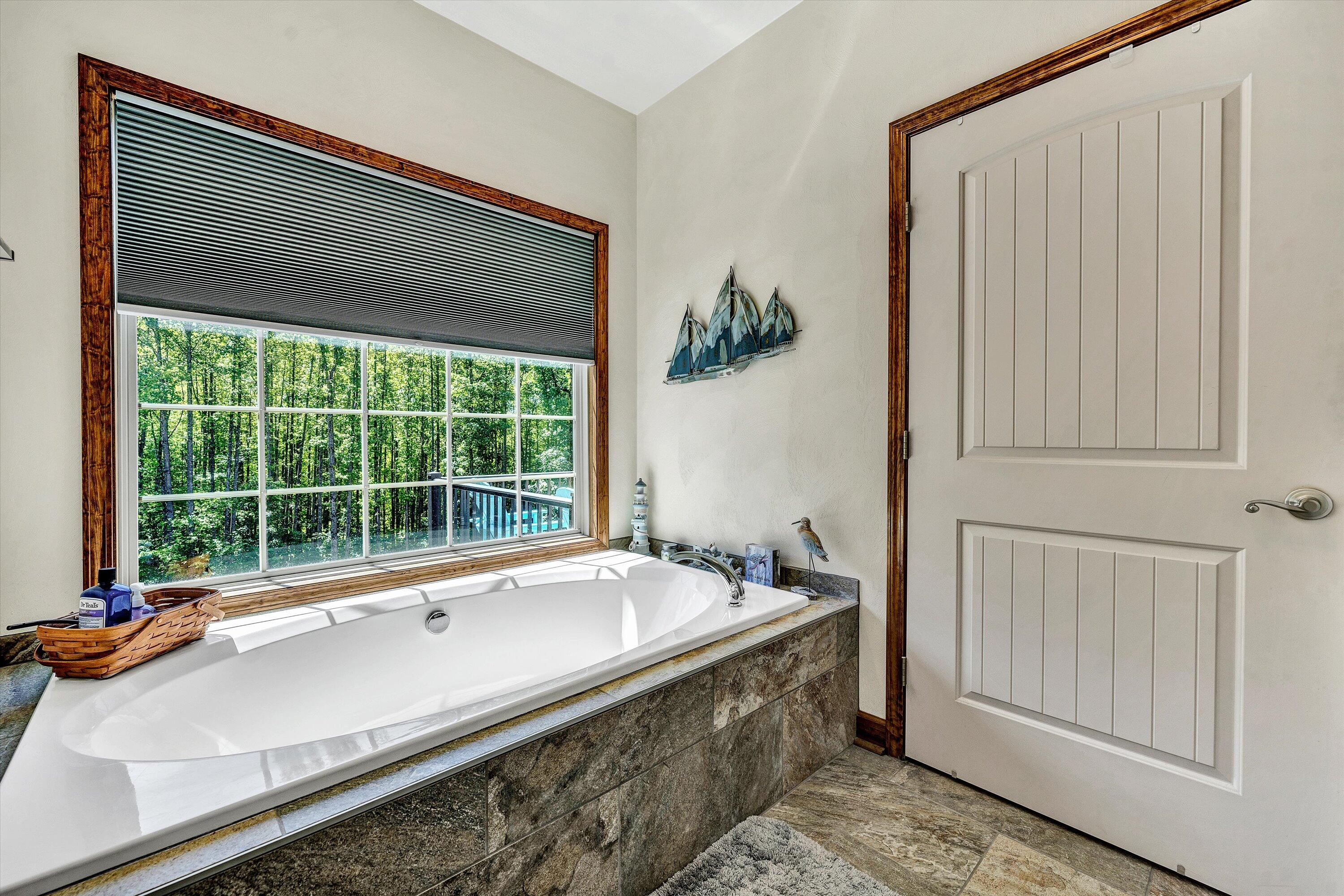 887 Thornblade Way WAY