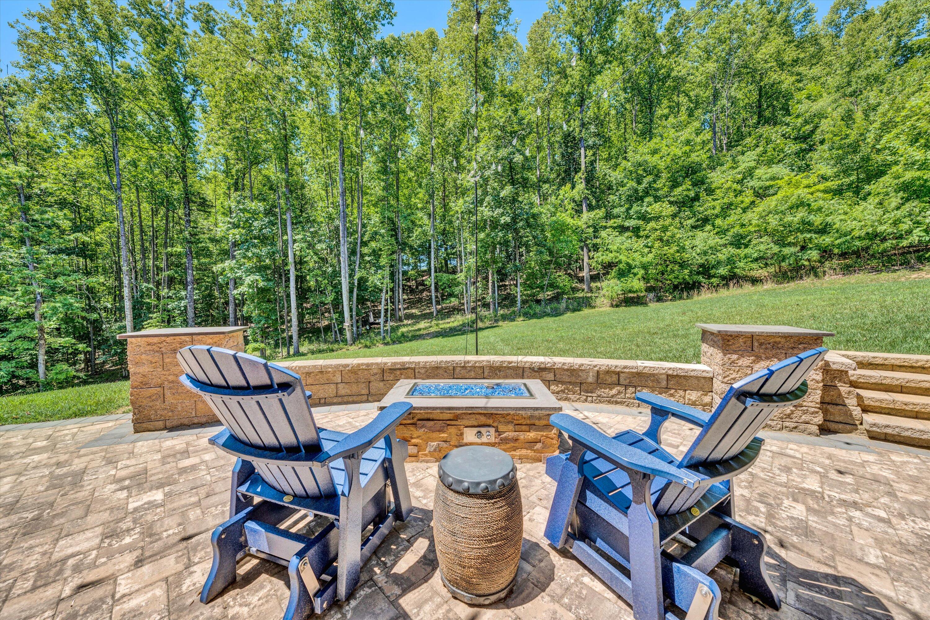 887 Thornblade Way WAY