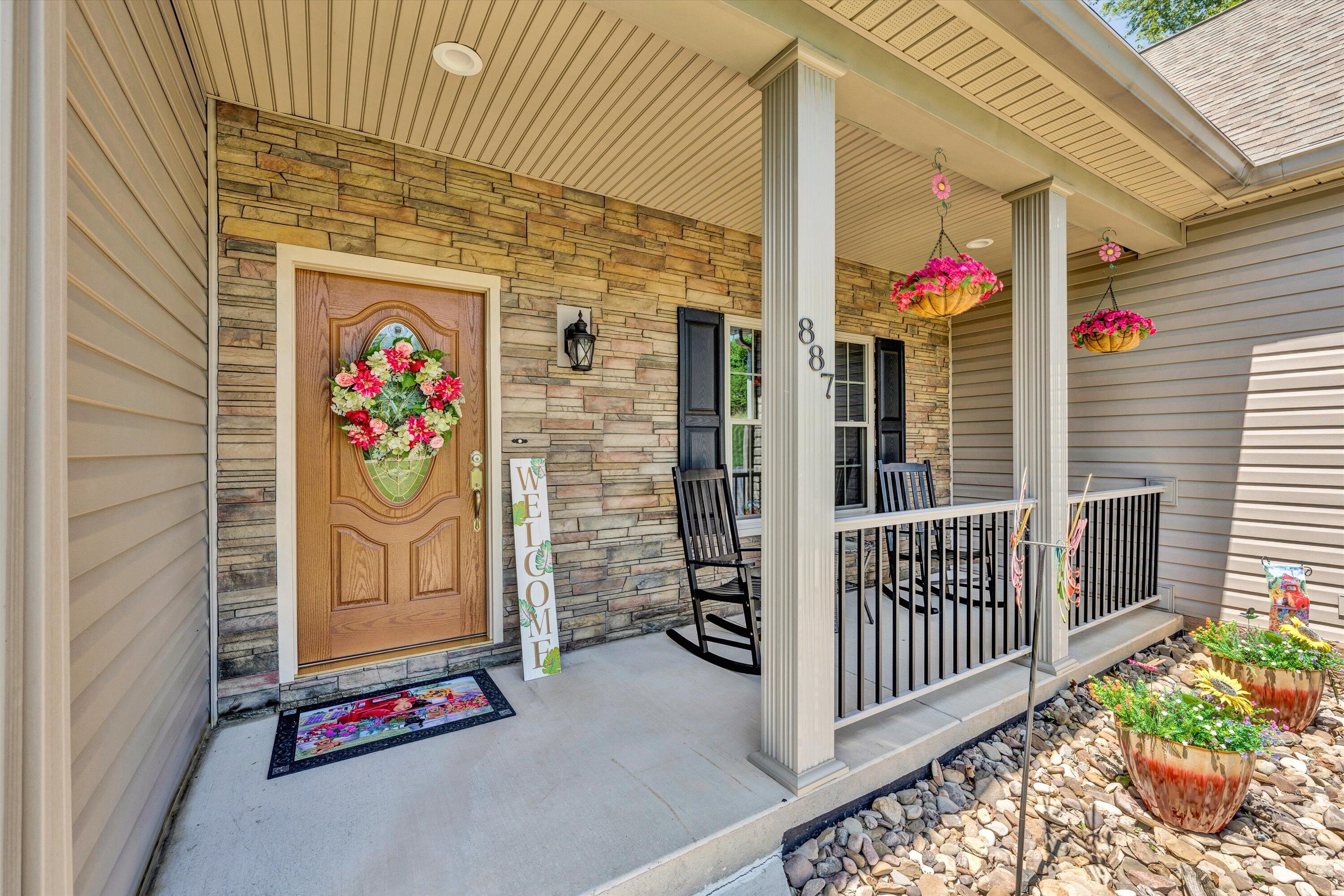 887 Thornblade Way WAY