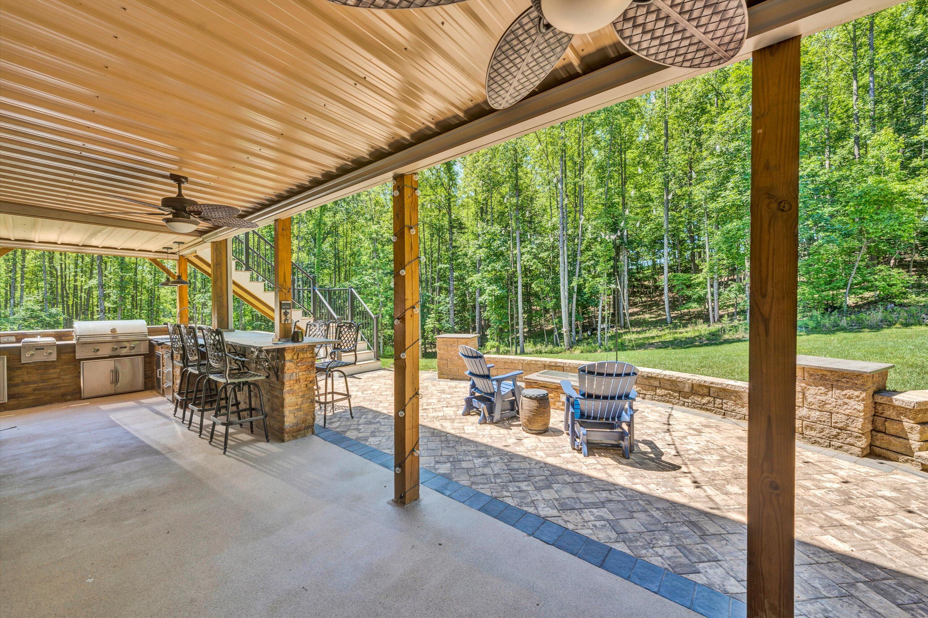 887 Thornblade Way WAY