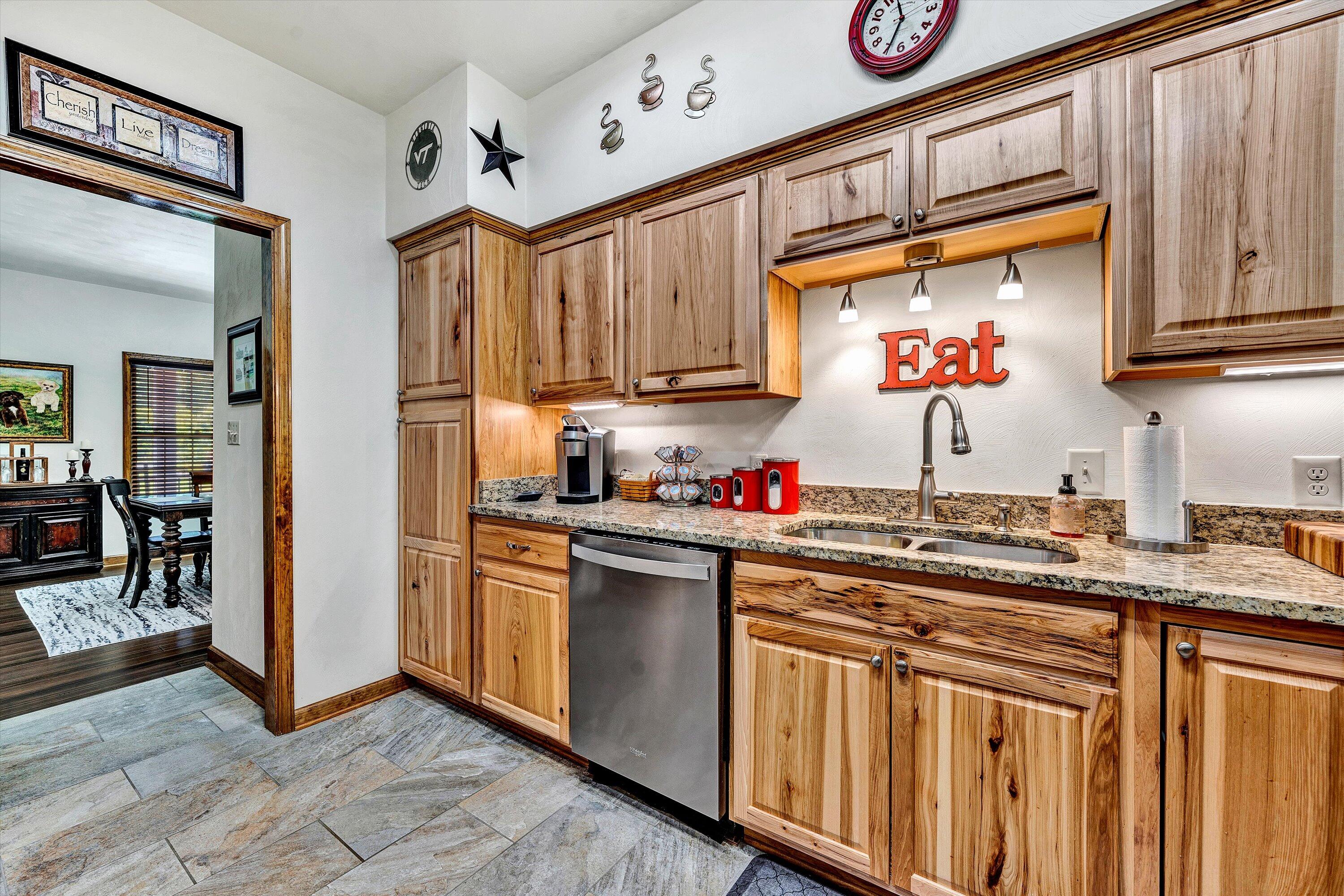 887 Thornblade Way WAY