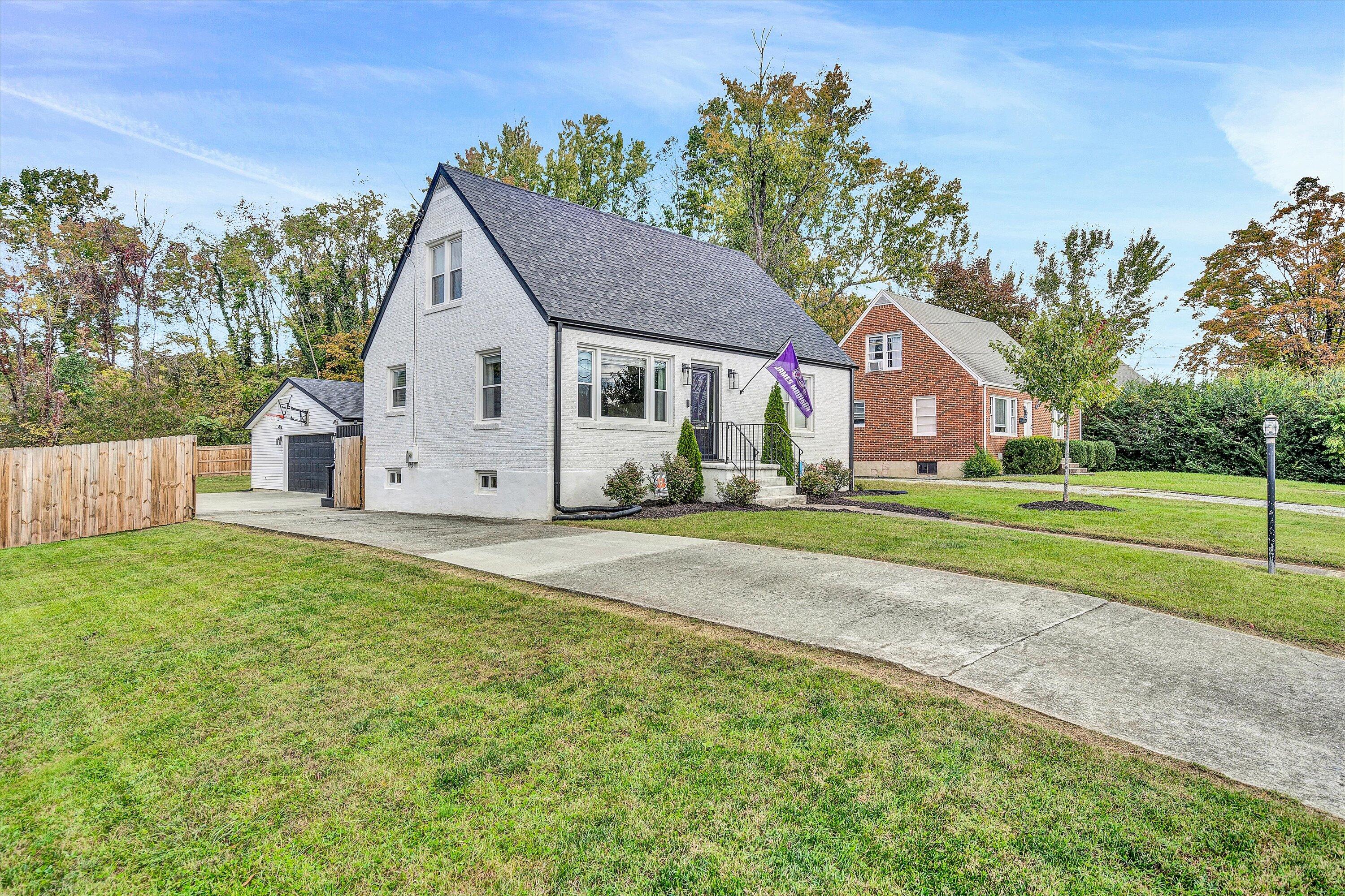 503 Cleveland AVE