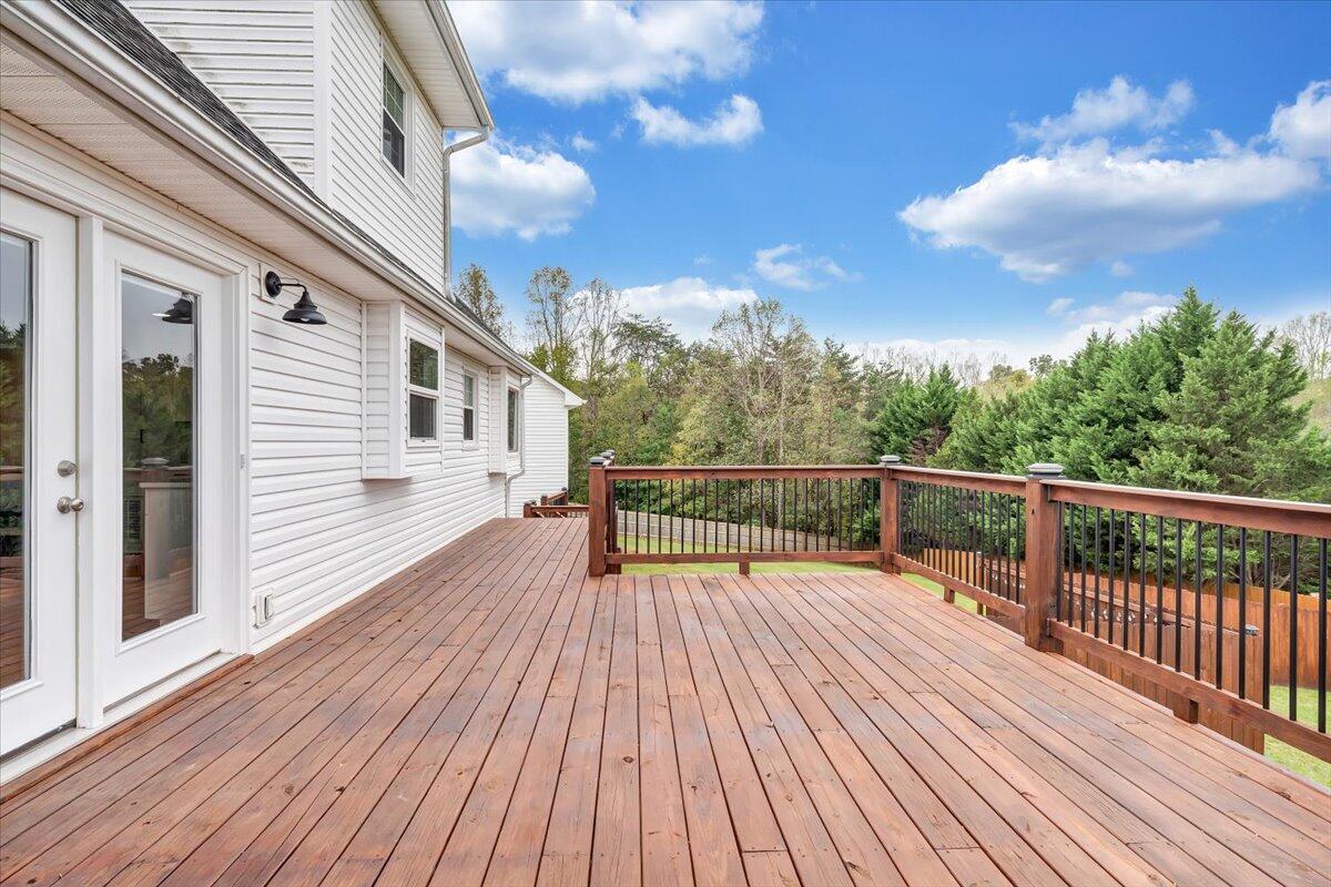 5 Arrow LN