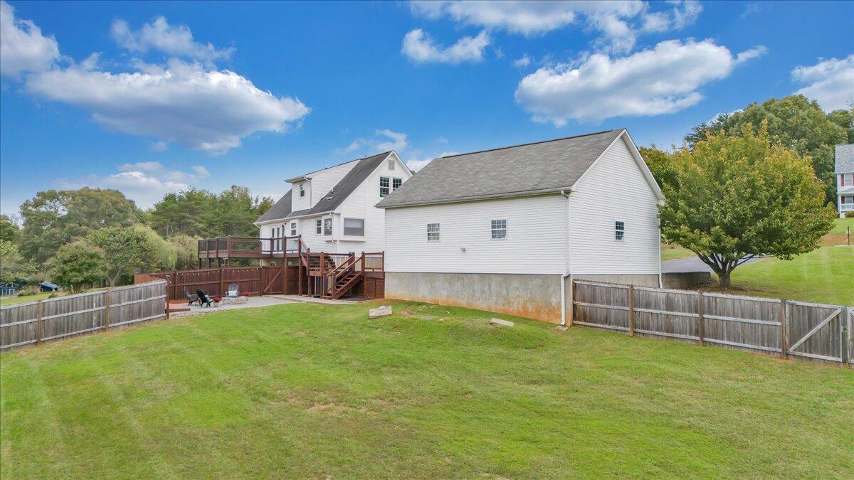 5 Arrow LN