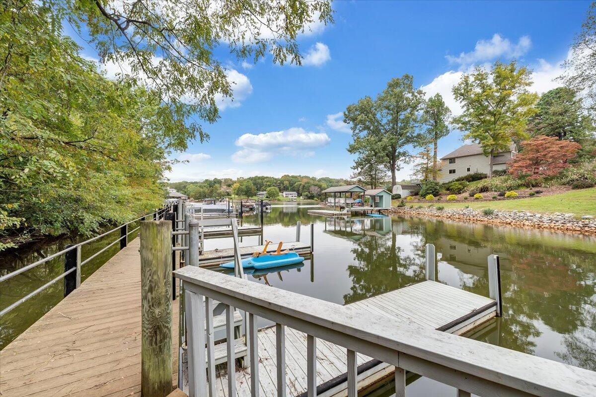 5 Arrow LN