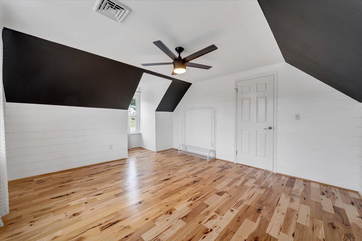 5 Arrow LN