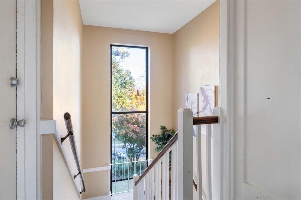 1139 2nd ST SW Unit: 9