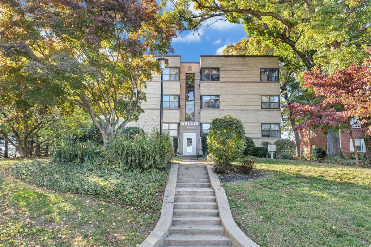 1139 2nd ST SW Unit: 9