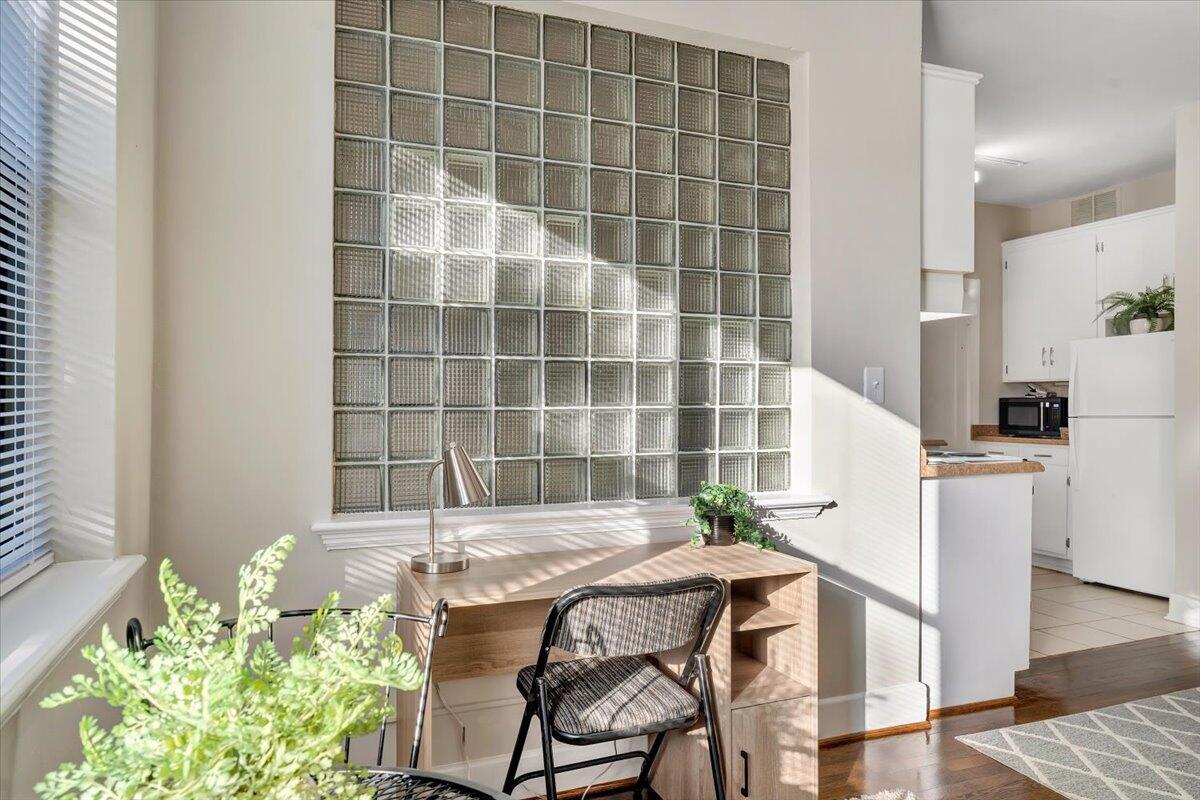 1139 2nd ST SW Unit: 9