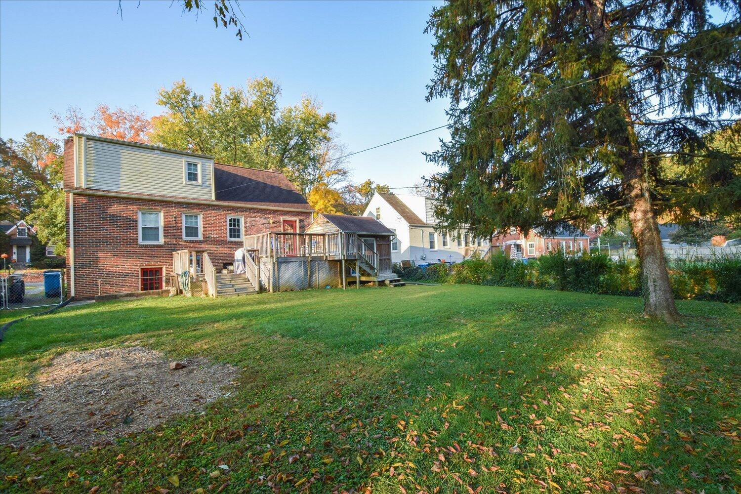 2525 Windsor AVE SW