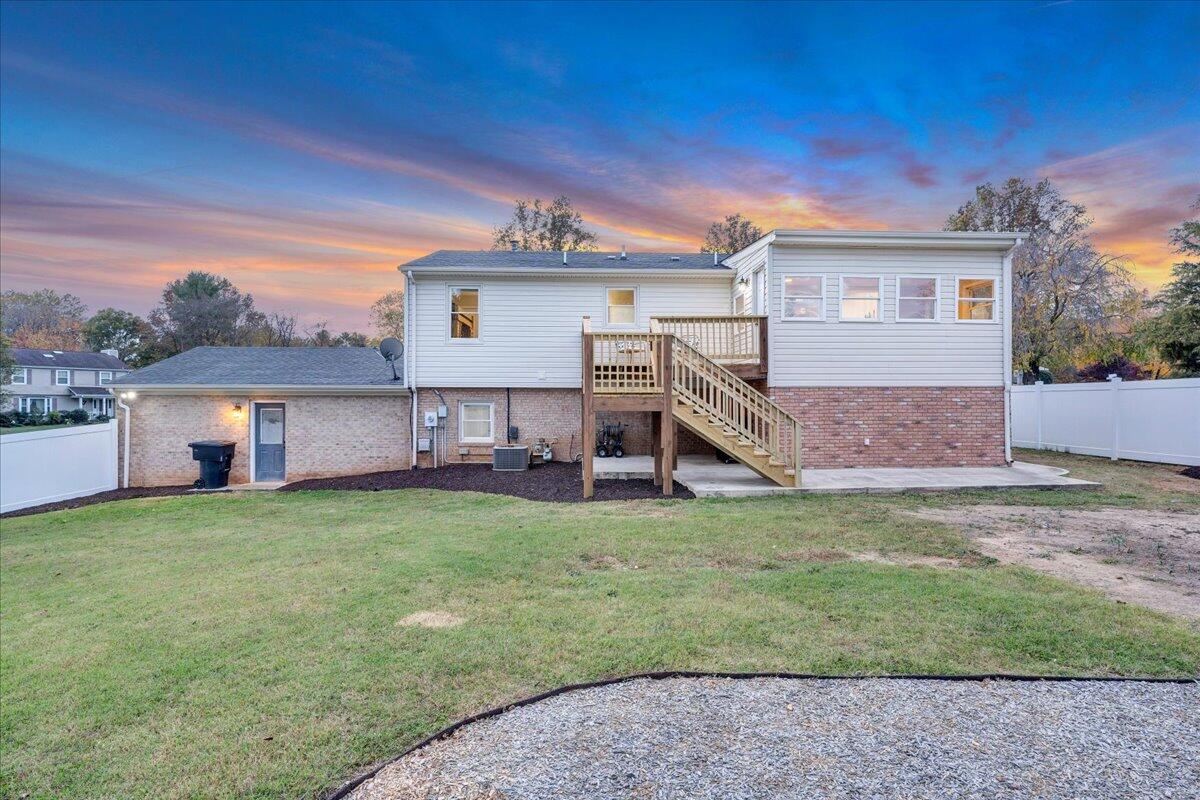 1334 Gates CIR