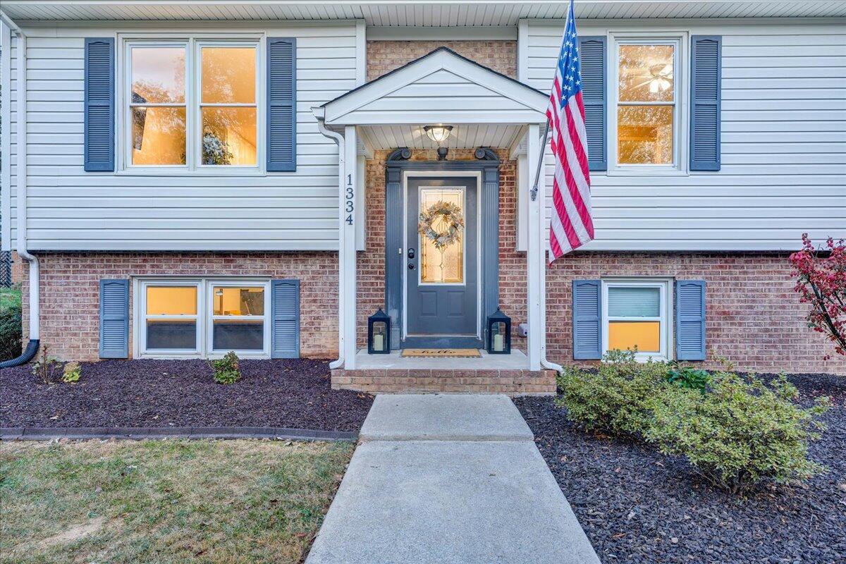 1334 Gates CIR