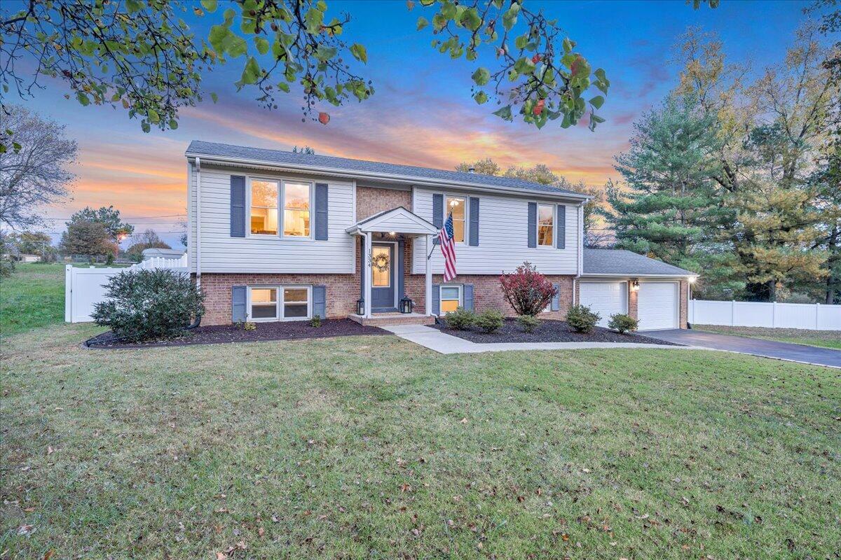 1334 Gates CIR