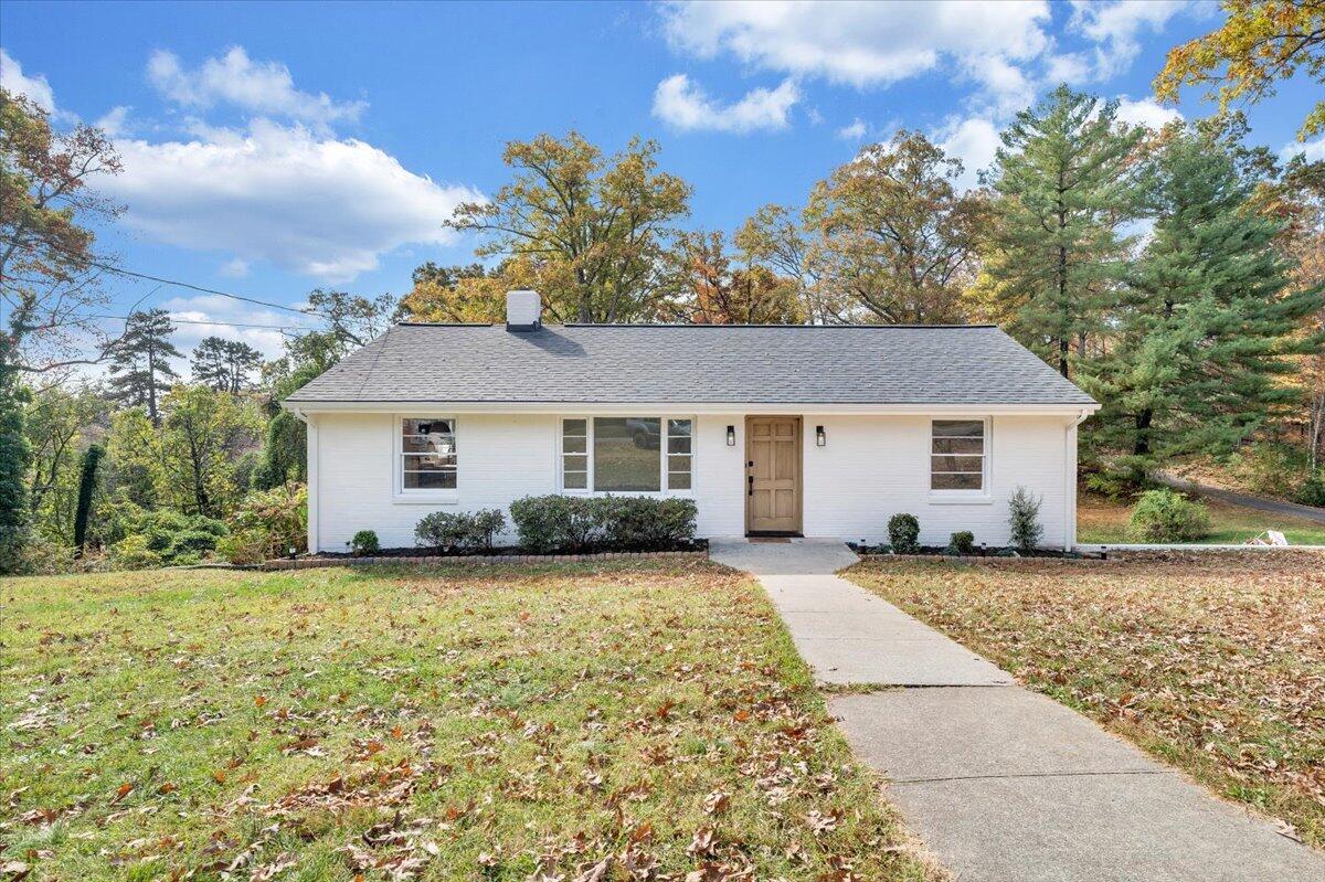 8252 Webster DR