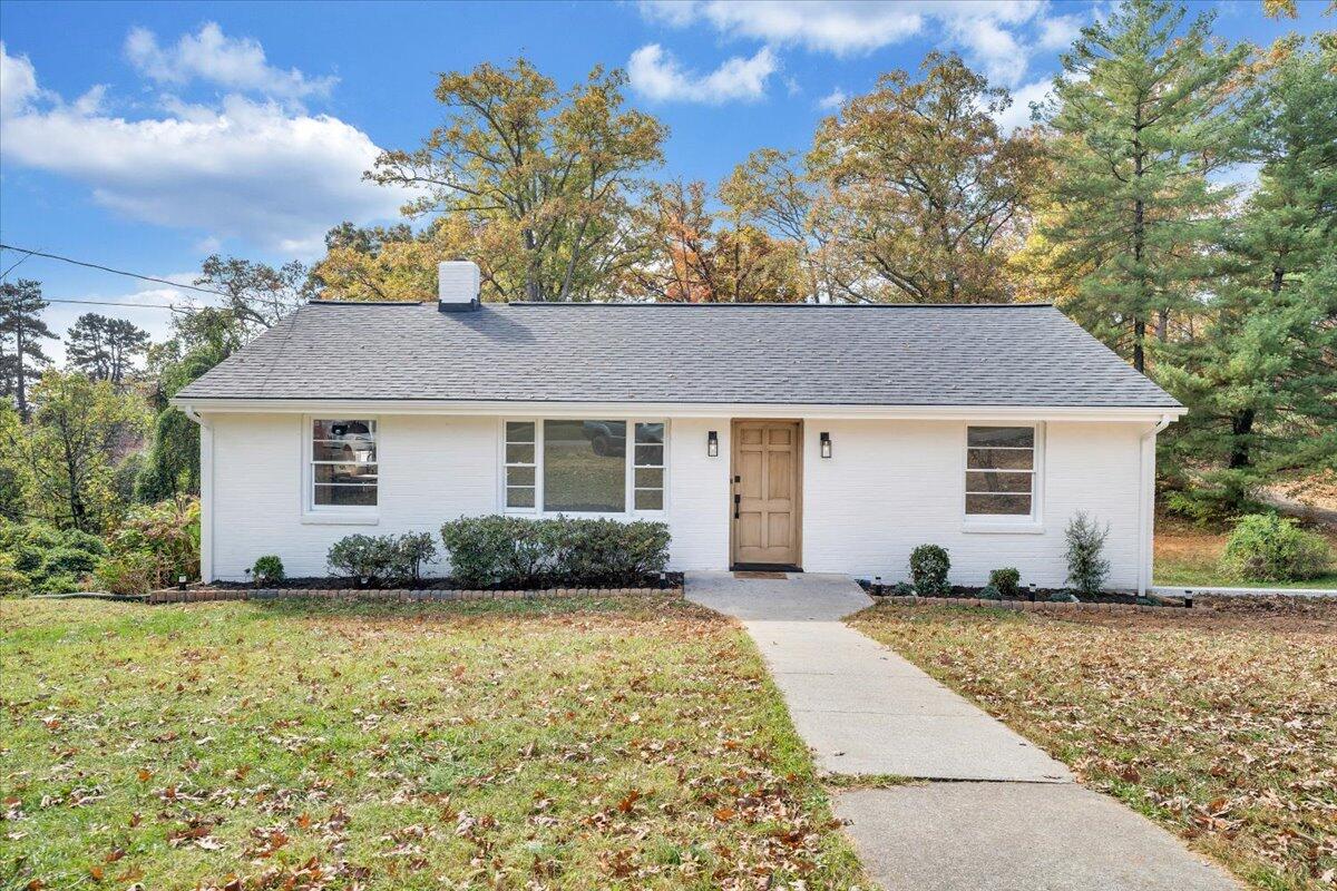 8252 Webster DR