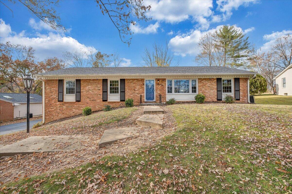 4707 Easthill DR