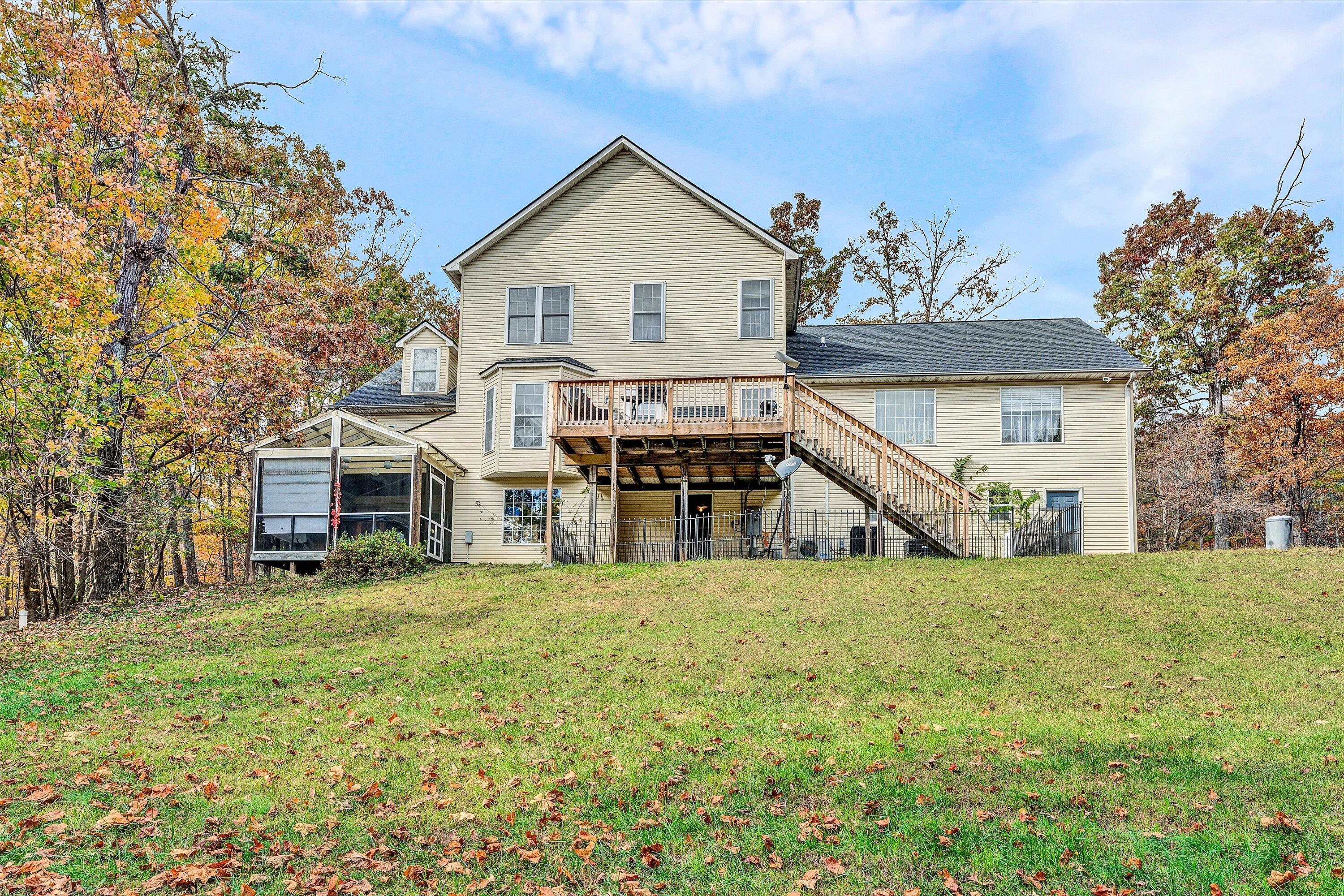 1120 Skycoe DR