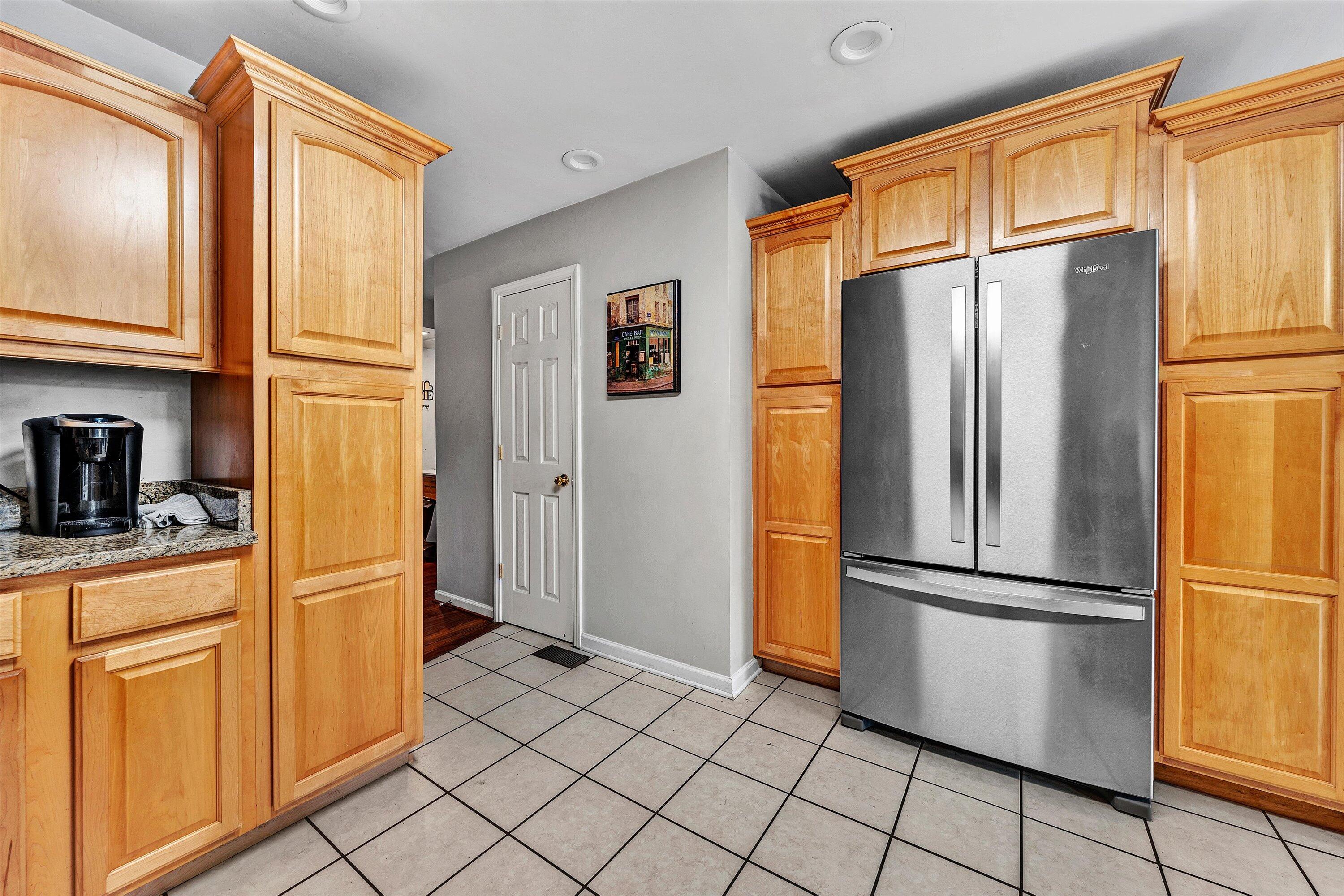 1120 Skycoe DR