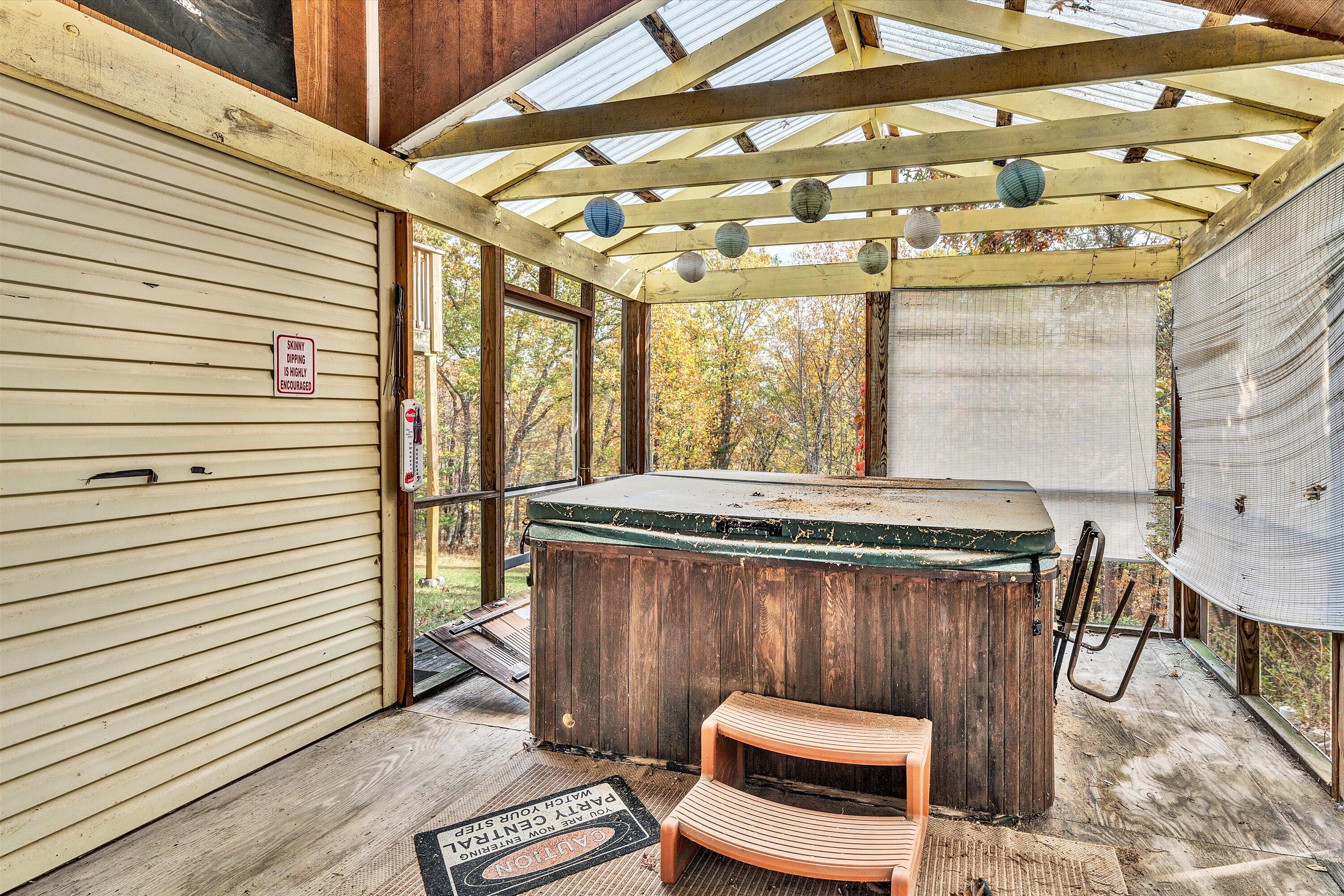 1120 Skycoe DR