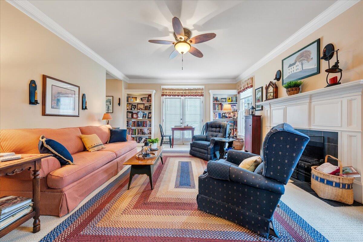 3626 Larson Oaks DR