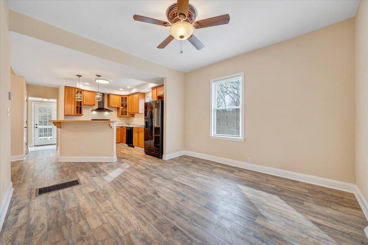 2201 Riverdale RD SE