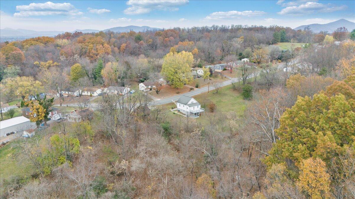 2201 Riverdale RD SE