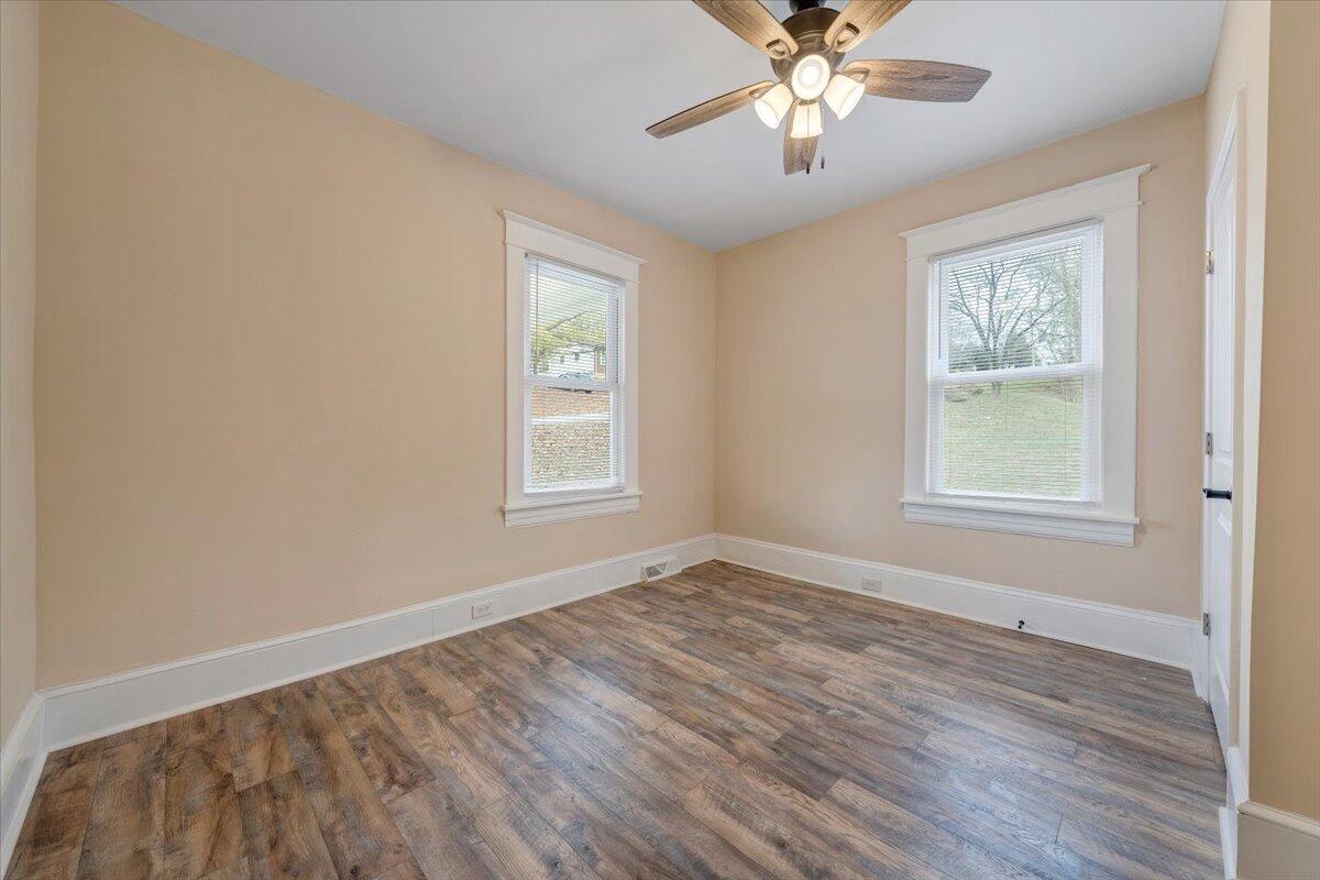 2201 Riverdale RD SE