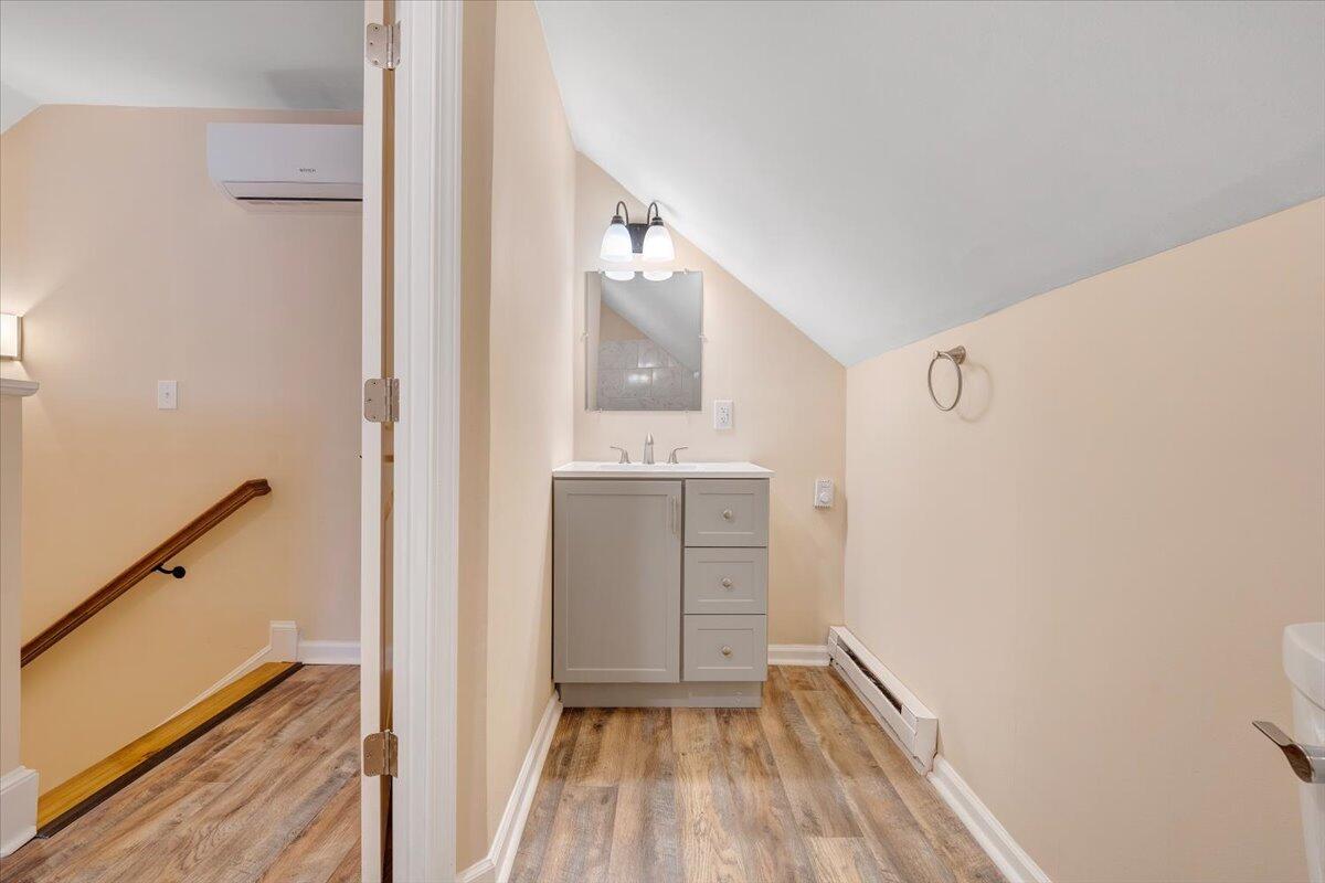 2201 Riverdale RD SE